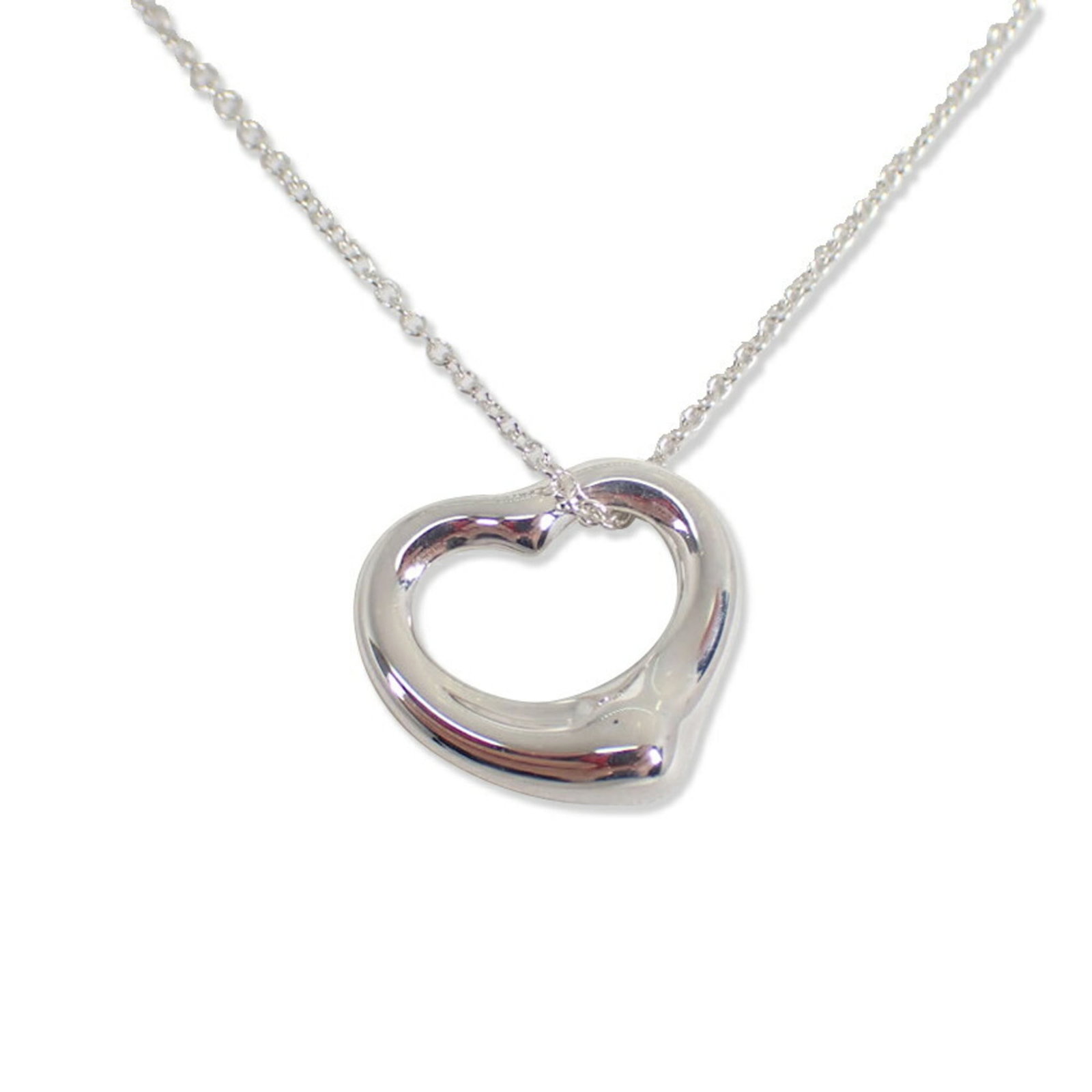 Tiffany & Co. 925 Heart Pendant Necklace: Tiffany & Co. 925 Heart Pendant Necklace Sterling silver 925 Heart Pendant Necklace from Tiffany & Co. features a 14.5mm x 15.8mm heart-shaped pendant, suspended from a chain that fits a 41 cm /