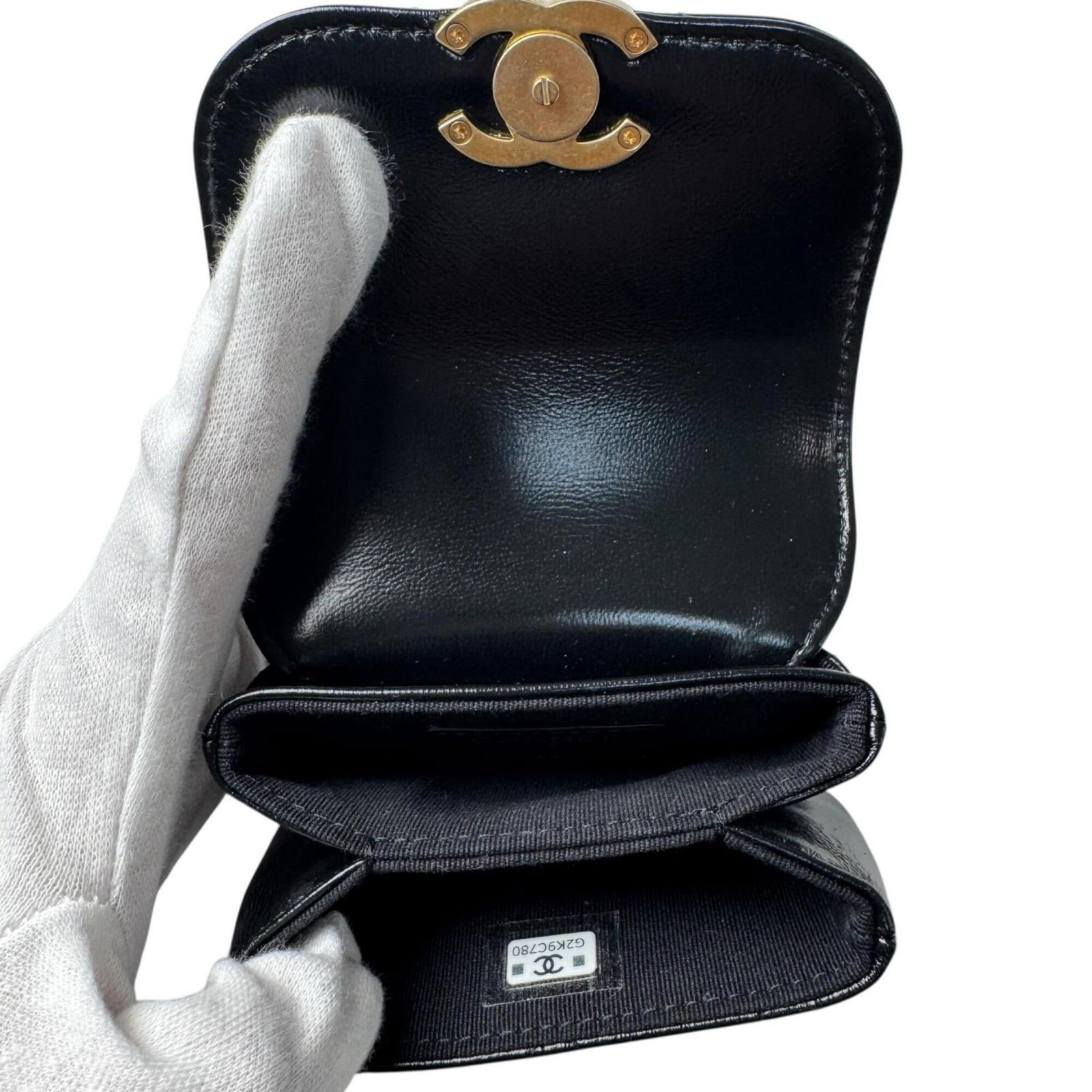 Handbag Leather Charm Chanel - 6