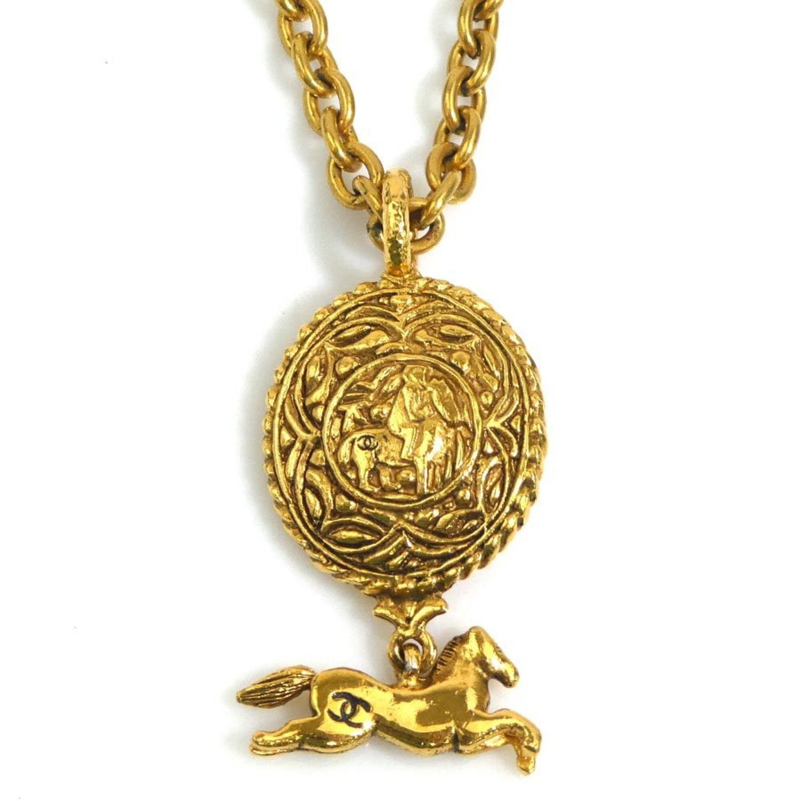 Chanel Necklace Coco Mark Metal Gold Women'S E61928A: Chanel Necklace Coco Mark Metal Gold Women'S E61928A Chanel's iconic Coco Mark Metal Gold Necklace features a striking 60mm x 30mm pendant, perfectly complemented by the 90 cm / 35.43'' adjustable
