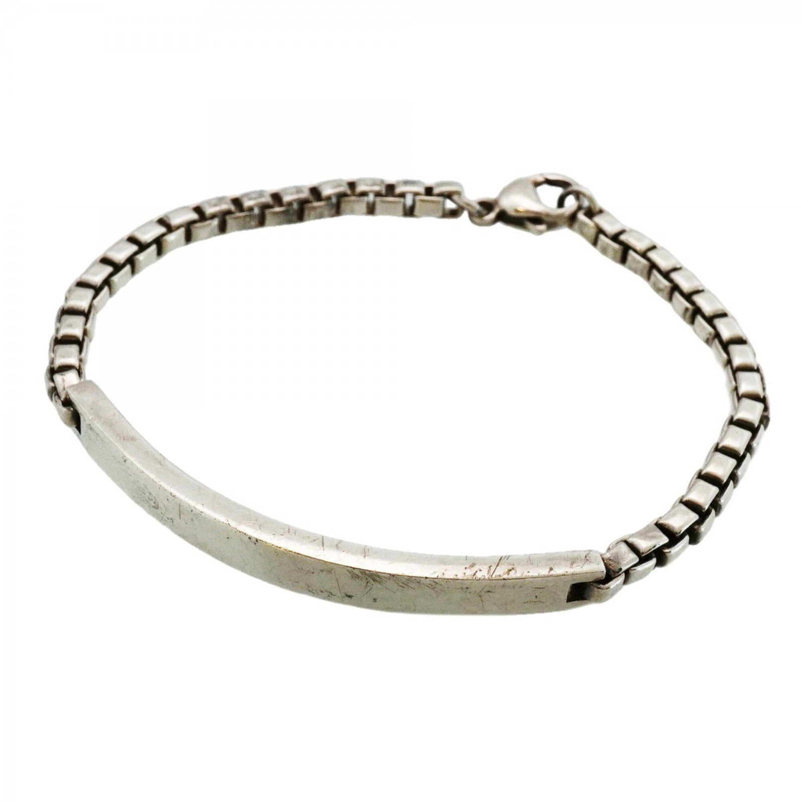 Charm bracelet silver 925: Charm bracelet silver 925 Silver 925 Charm Bracelet with a sleek design, measuring 19cm in length. This charm bracelet features high-quality silver material that provides durability and shine. Its