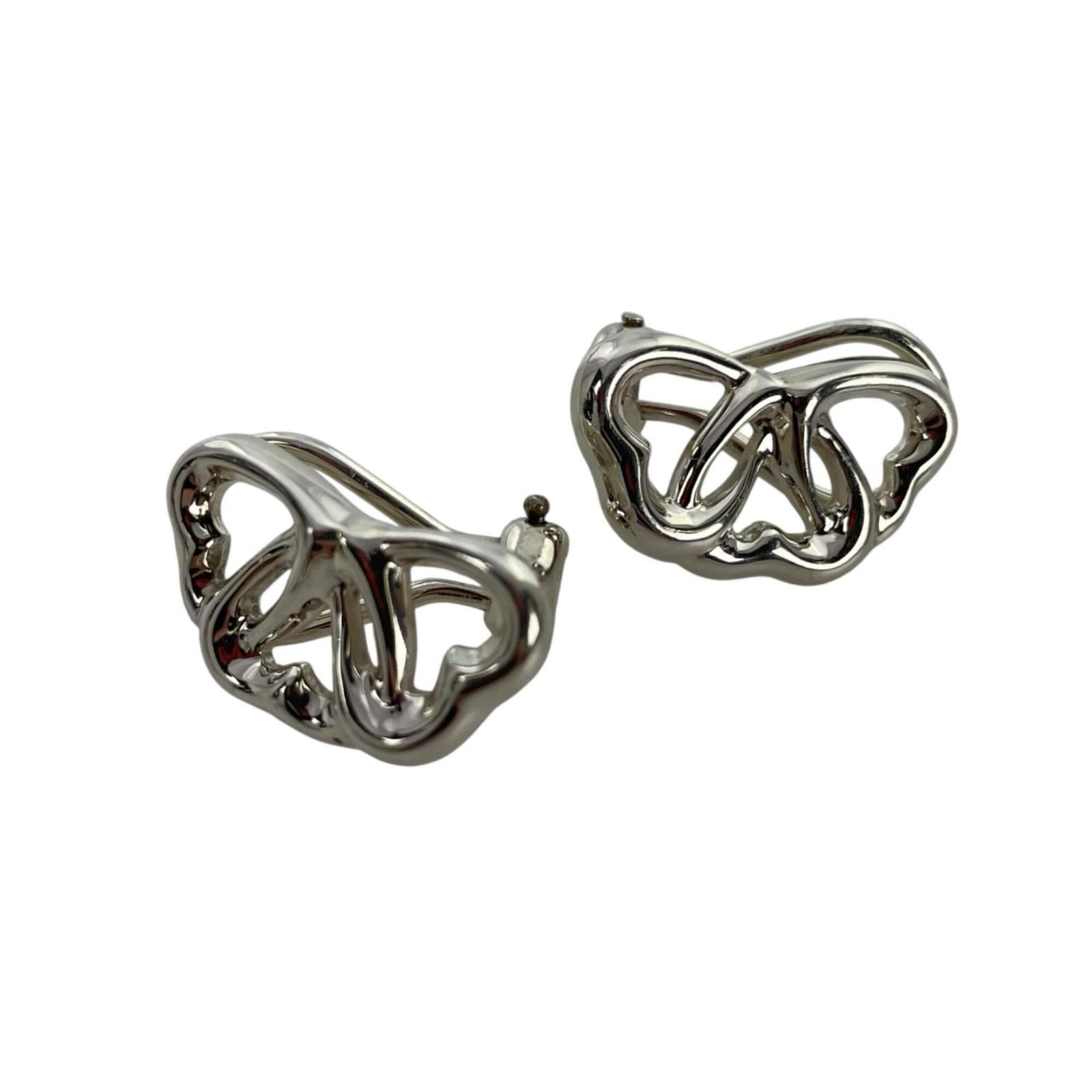 Clip earrings silver 925 Tiffany: Clip earrings silver 925 Tiffany Clip earrings made from silver 925, a high-quality material known for its durability and shine. These elegant earrings feature a sleek design with a size of 10.00mm x