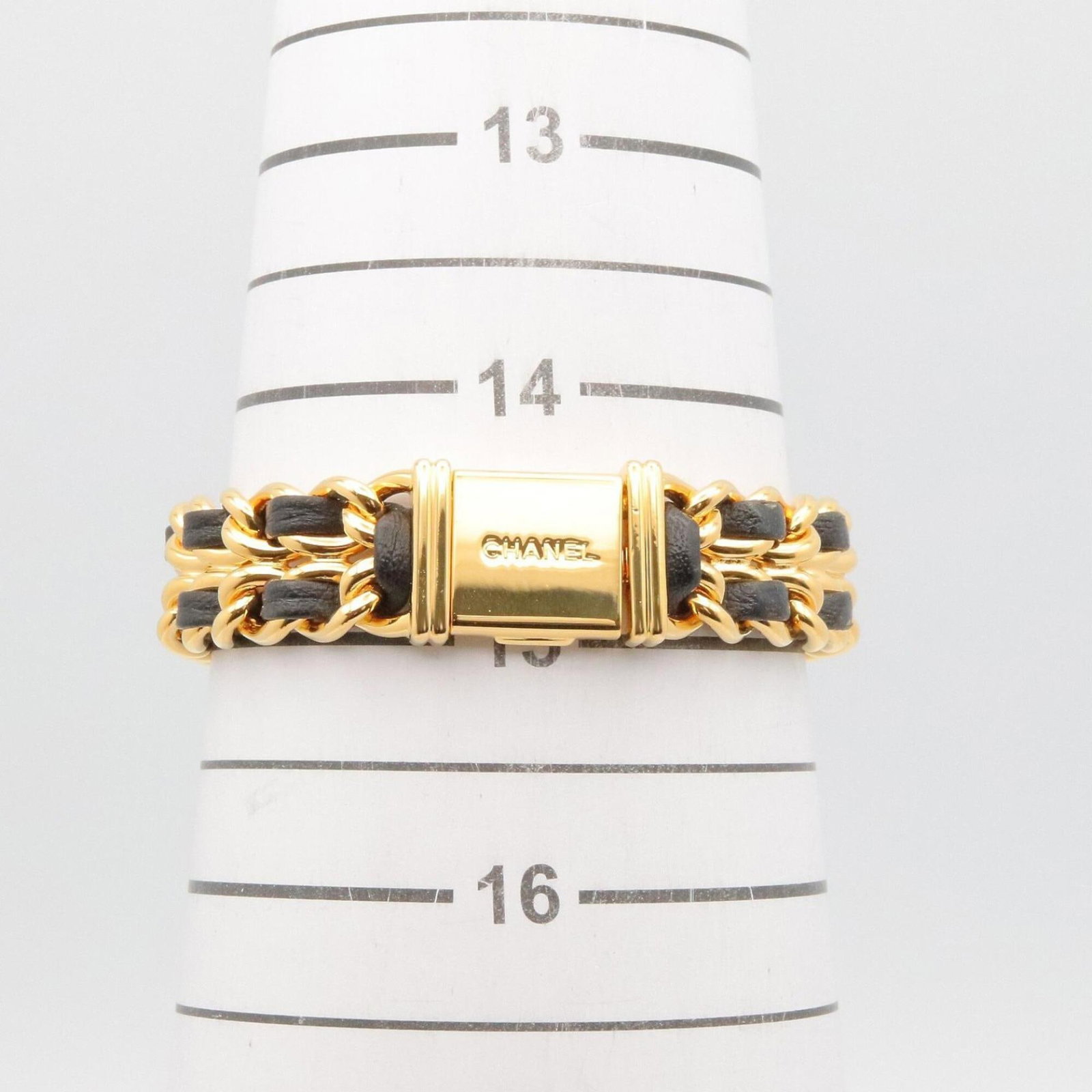 Chanel Wristwatch - 8