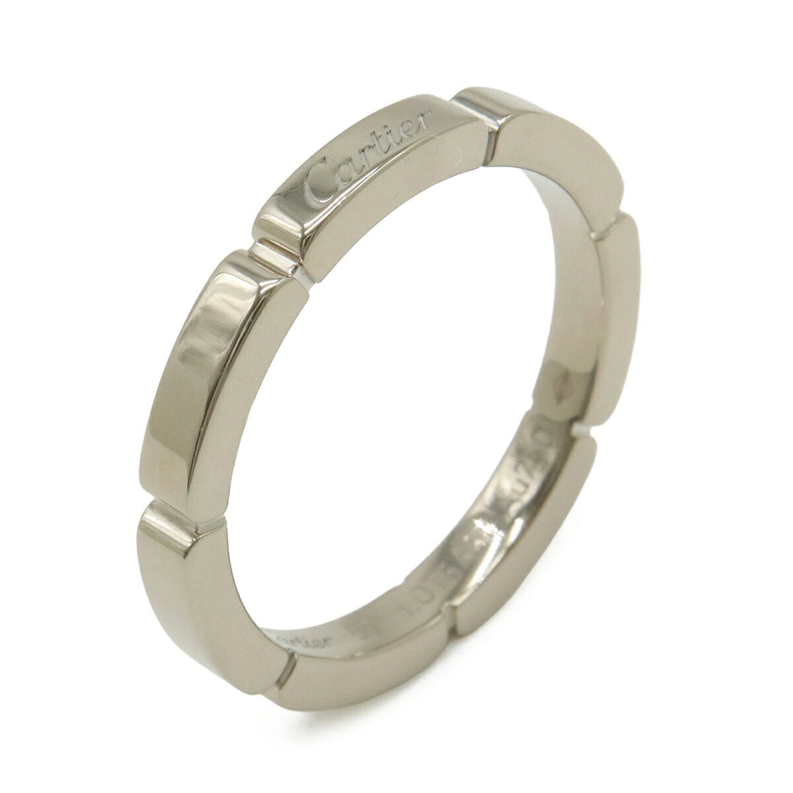 Ring Wedding Cartier: Ring Wedding Cartier Cartier's elegant wedding ring boasts a sleek design, crafted in Japan. The white metal features a US size 7 and JP size 14.5, making it suitable for those seeking a classic,