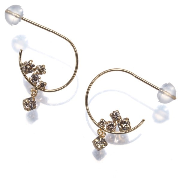 Brown Diamond 0.25Ct/ 0.25Ct Hoop Drop Earrings 18K 750 Yellow Gold: Brown Diamond 0.25Ct/ 0.25Ct Hoop Drop Earrings 18K 750 Yellow Gold Yellow gold earrings featuring two natural diamonds, totaling 0.25ct each, suspended from an elegant hoop design. The 18k yellow