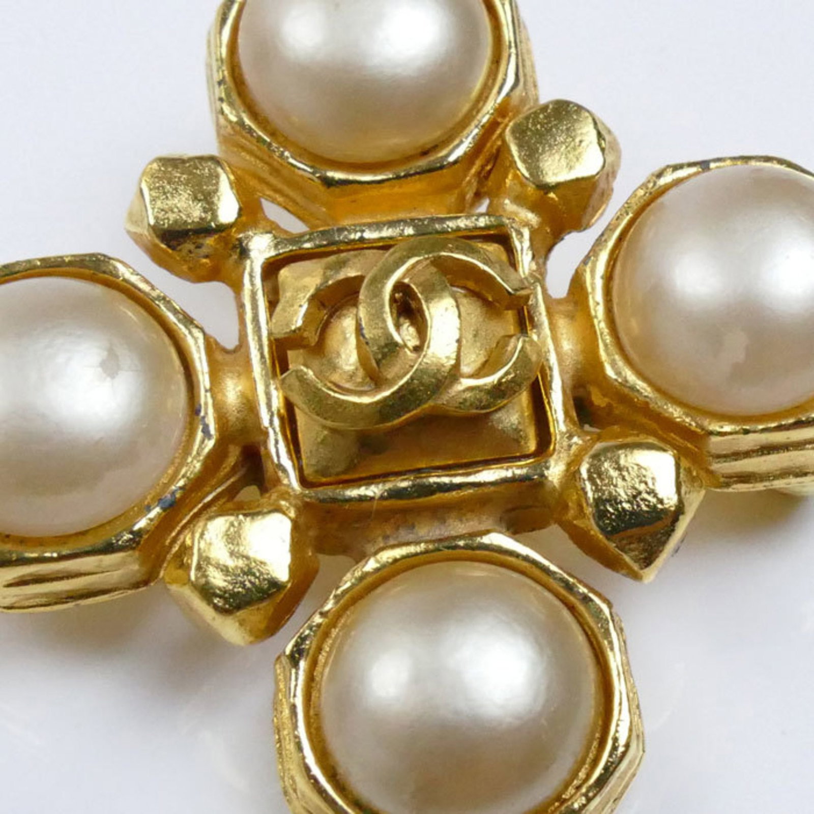 Metal Chanel Brooch - 4