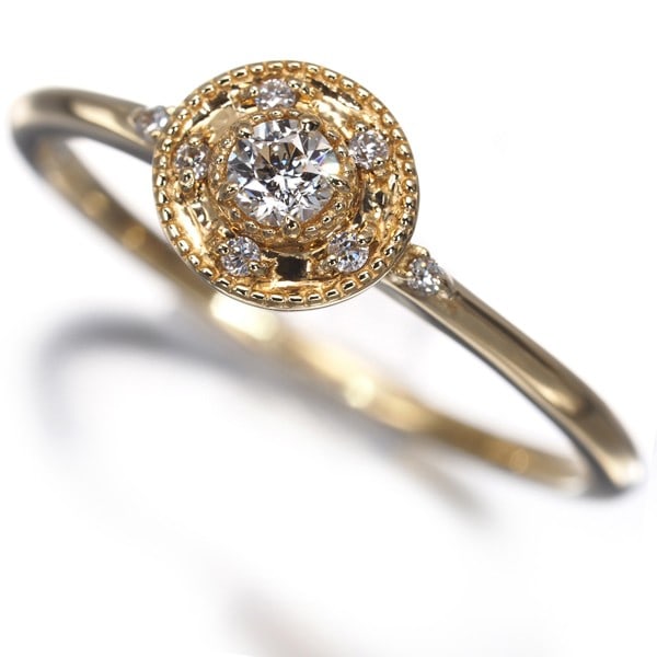 Festaria Ring Diamond 0.07Ct/ 0.02Ct Wish Upon A Star Us5.25-5.5 18K Yg: Festaria Ring Diamond 0.07Ct/ 0.02Ct Wish Upon A Star Us5.25-5.5 18K Yg The Festaria Ring features a beautiful 0.07ct diamond as its centre stone, surrounded by two smaller diamonds for a total of 0.0