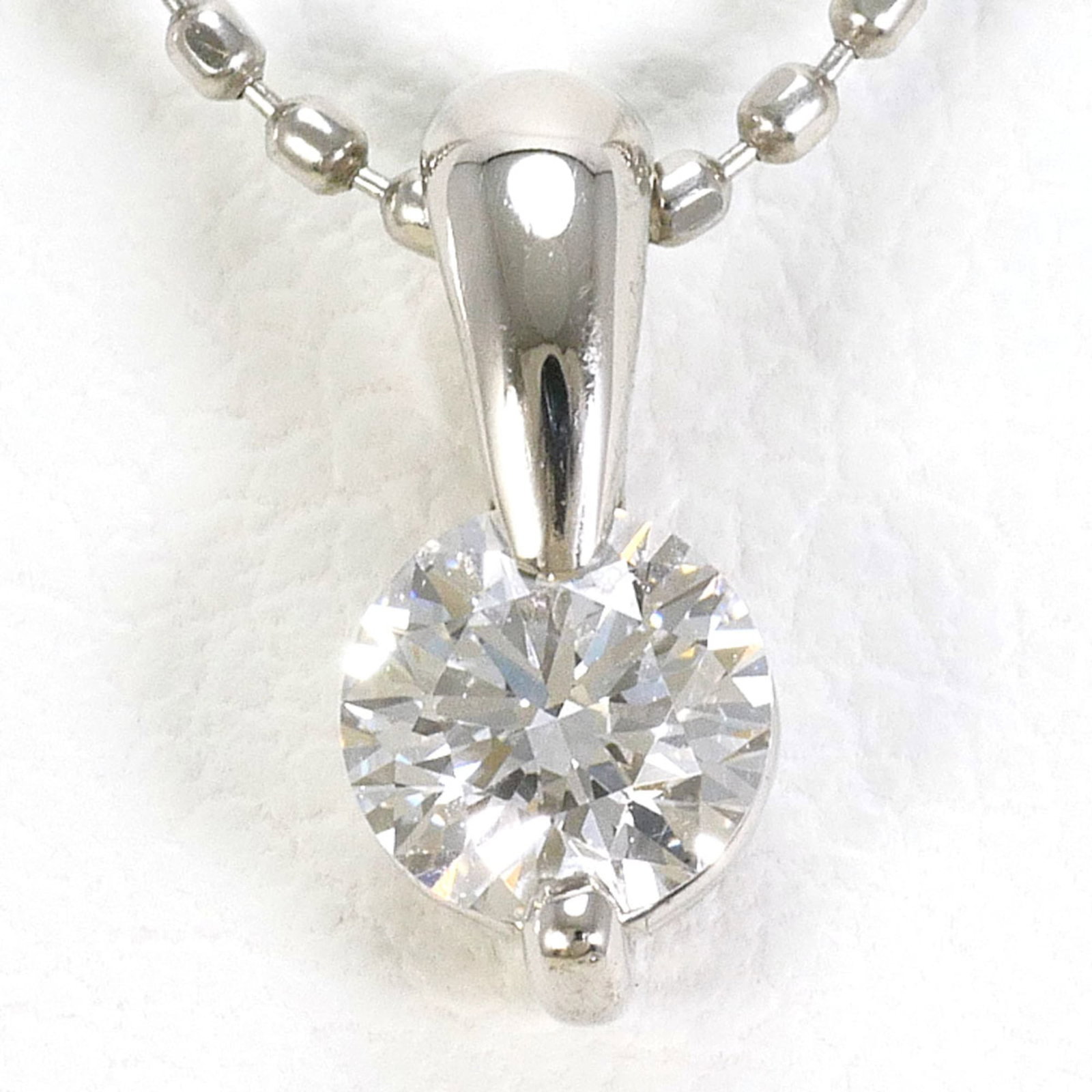 Pt900 Platinum/ Pt850 Necklace With 0.244Ct Diamond (Vs2 Clarity Certified) Total Weight 2.6G 40Cm: Pt900 Platinum/ Pt850 Necklace With 0.244Ct Diamond (Vs2 Clarity Certified) Total Weight 2.6G 40Cm Platinum/ Pt900 Necklace With 0.244Ct Diamond (Vs2 Clarity Certified) Features A Total Weight Of