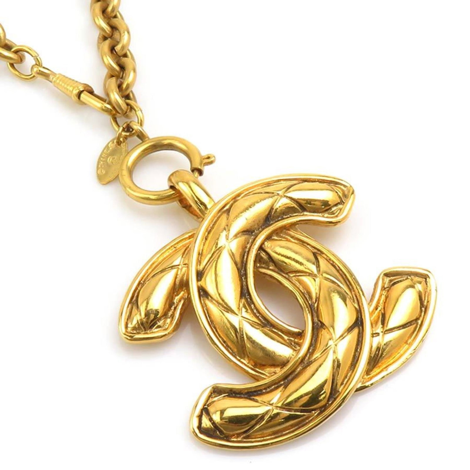 Chanel Coco Mark Metal Gold Necklace For Women Free Shipping E61571A: Chanel Coco Mark Metal Gold Necklace For Women Free Shipping E61571A Chanel's iconic Coco Mark Metal Gold Necklace is a timeless piece from the French fashion house. This elegant necklace features a