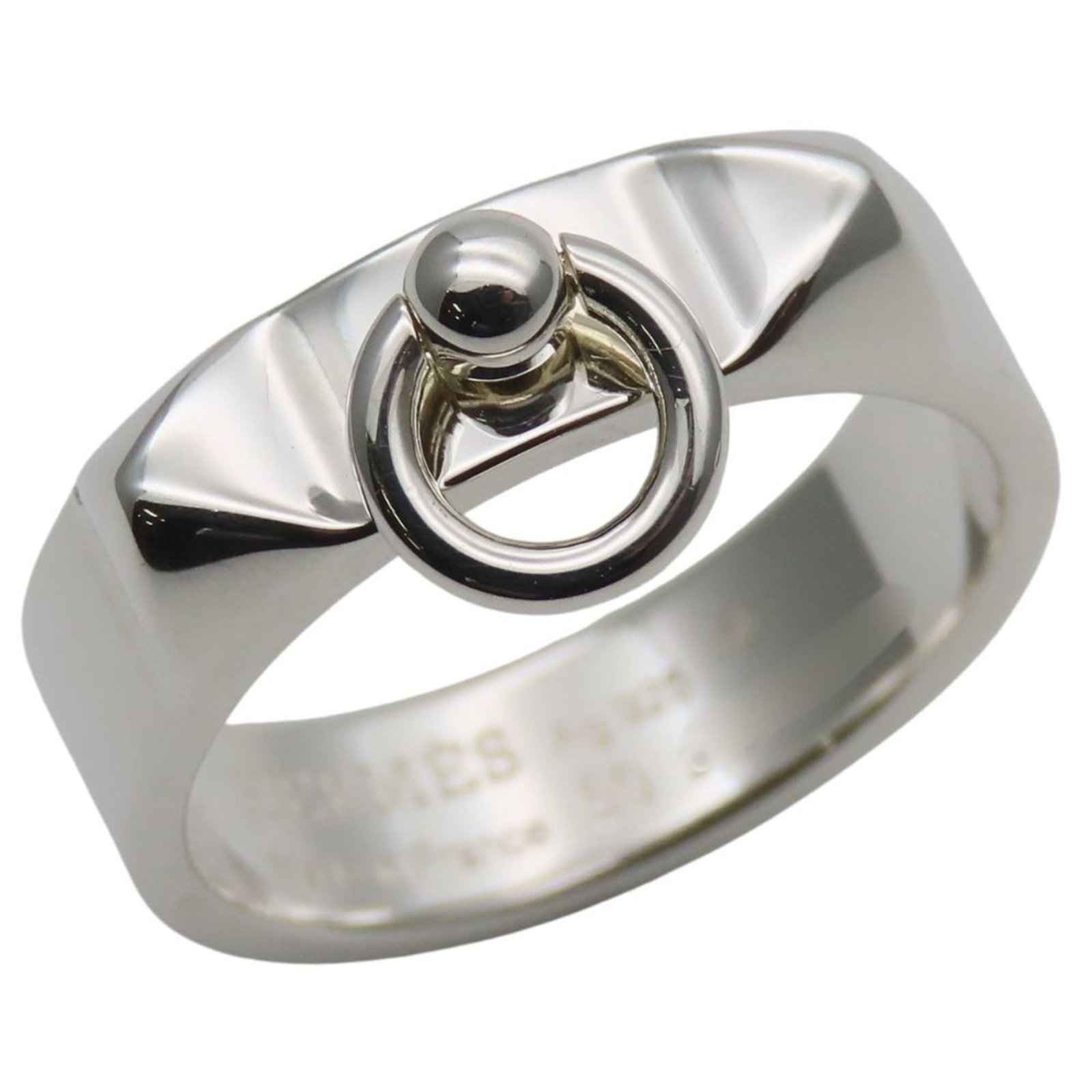 Silver Ring Band Hermes 925: Silver Ring Band Hermes 925 Silver Ring Band Hermes 925 features a sleek and modern design made from high-quality silver material. This 925 sterling silver band is available in US size 5.5 and JP