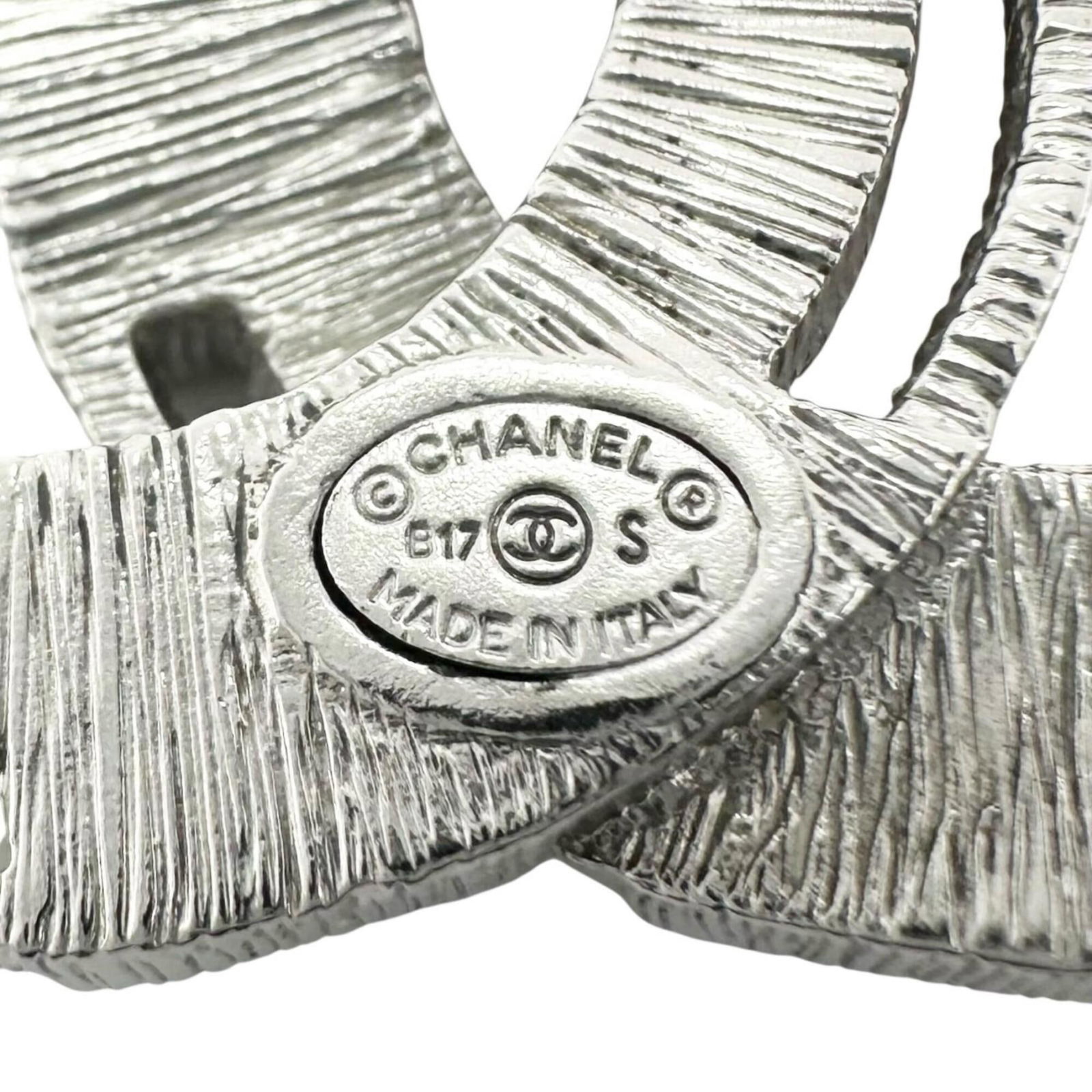 Brooch Chanel - 5