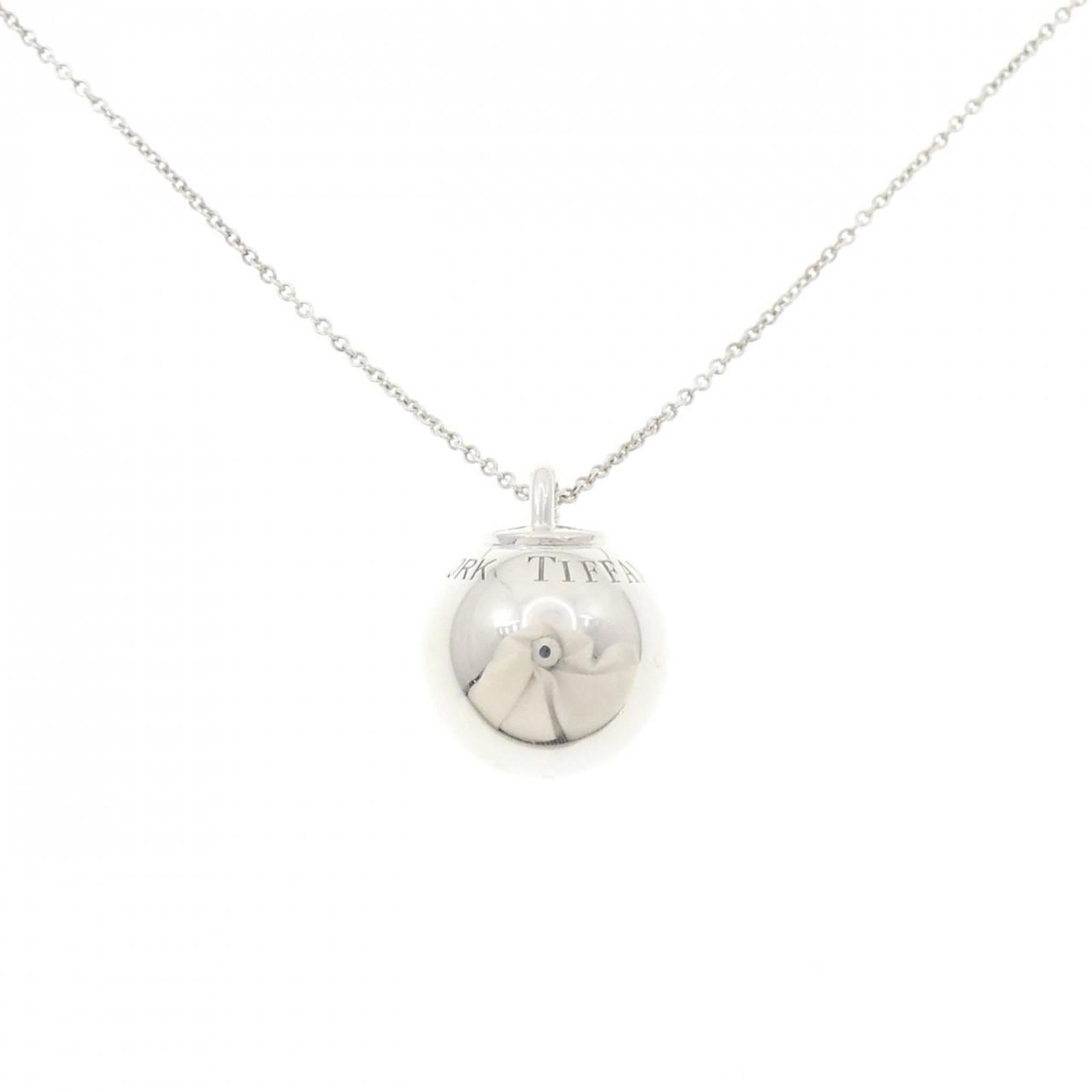 Tiffany Ball Necklace: Tiffany Ball Necklace Silver Tiffany Ball Necklace, featuring a 23.6mm x 18.7mm ball pendant on a 71 cm - 82 cm chain, weighing 14.8g / 0.52oz. The necklace boasts a sleek design with a width of