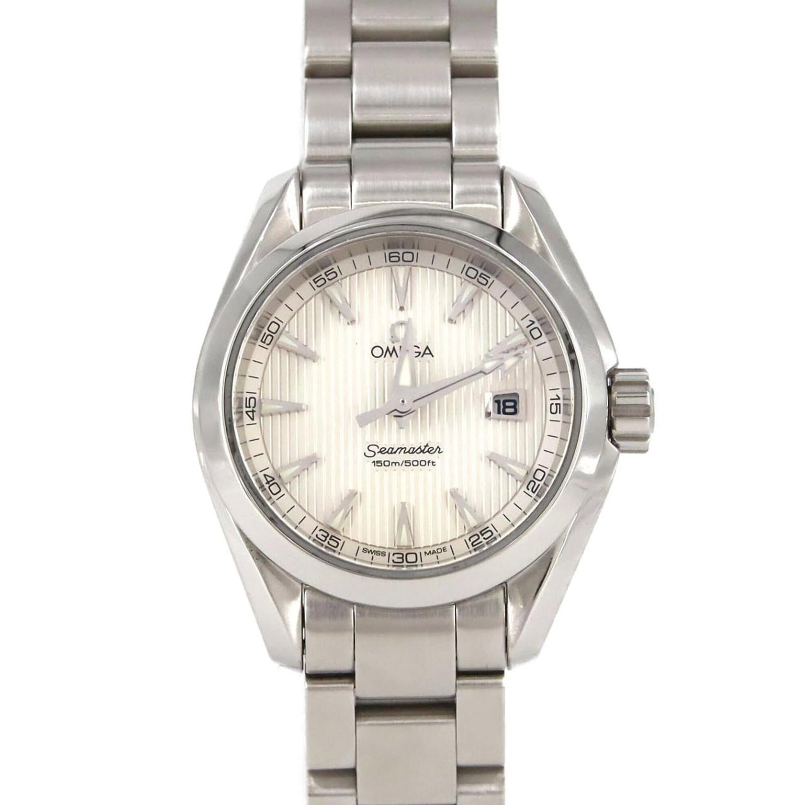Wristwatch of Omega: Wristwatch of Omega Stainless steel case and band add a sleek touch to this Omega wristwatch, featuring a silver dial and quartz movement. The 30mm diameter case size makes it suitable for smaller