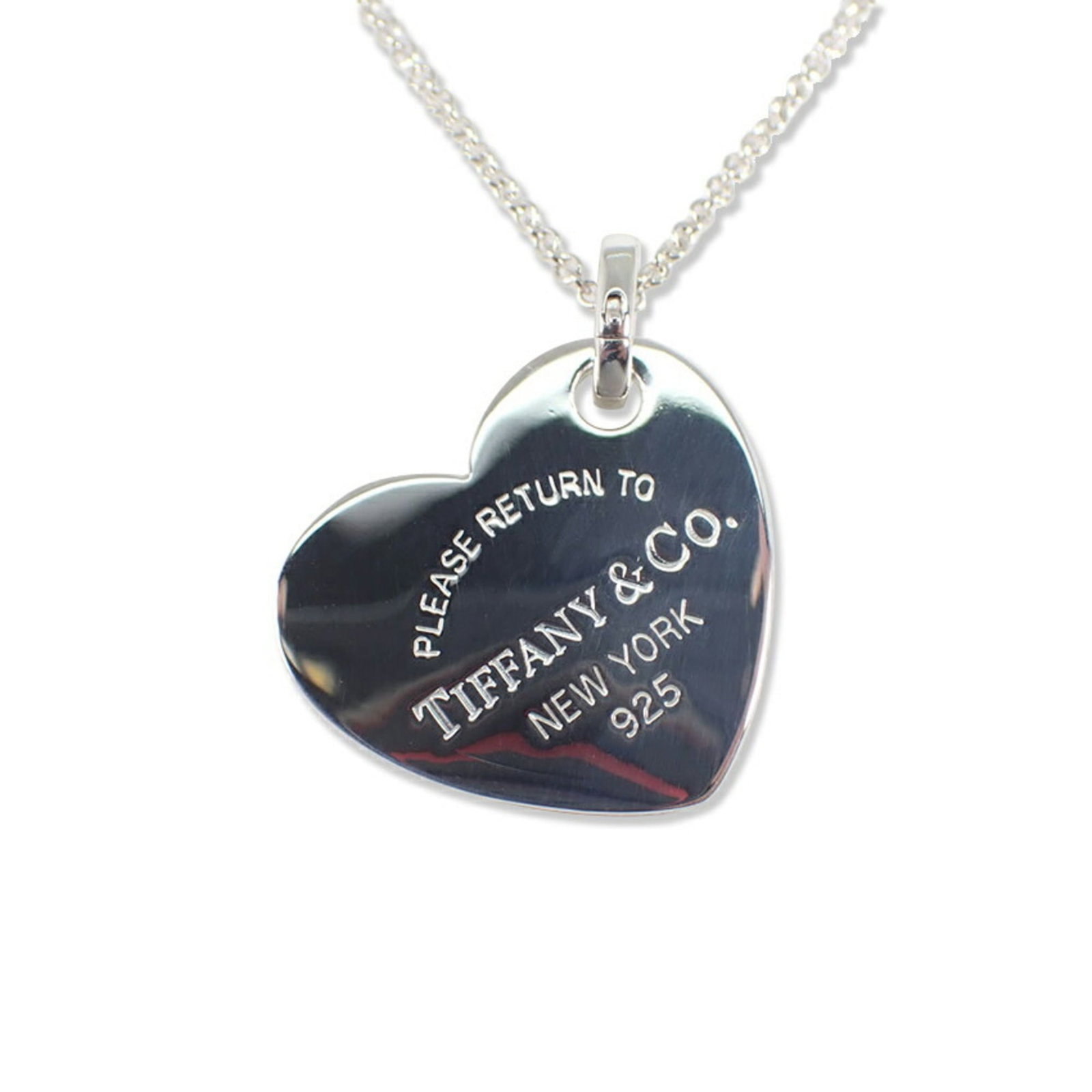 Tiffany & Co. 925 Return To Heart Tag Necklace: Tiffany & Co. 925 Return To Heart Tag Necklace Sterling silver 925 Return To Heart Tag Necklace from Tiffany & Co. features a classic design with a silver pendant and adjustable neck strap, perfect