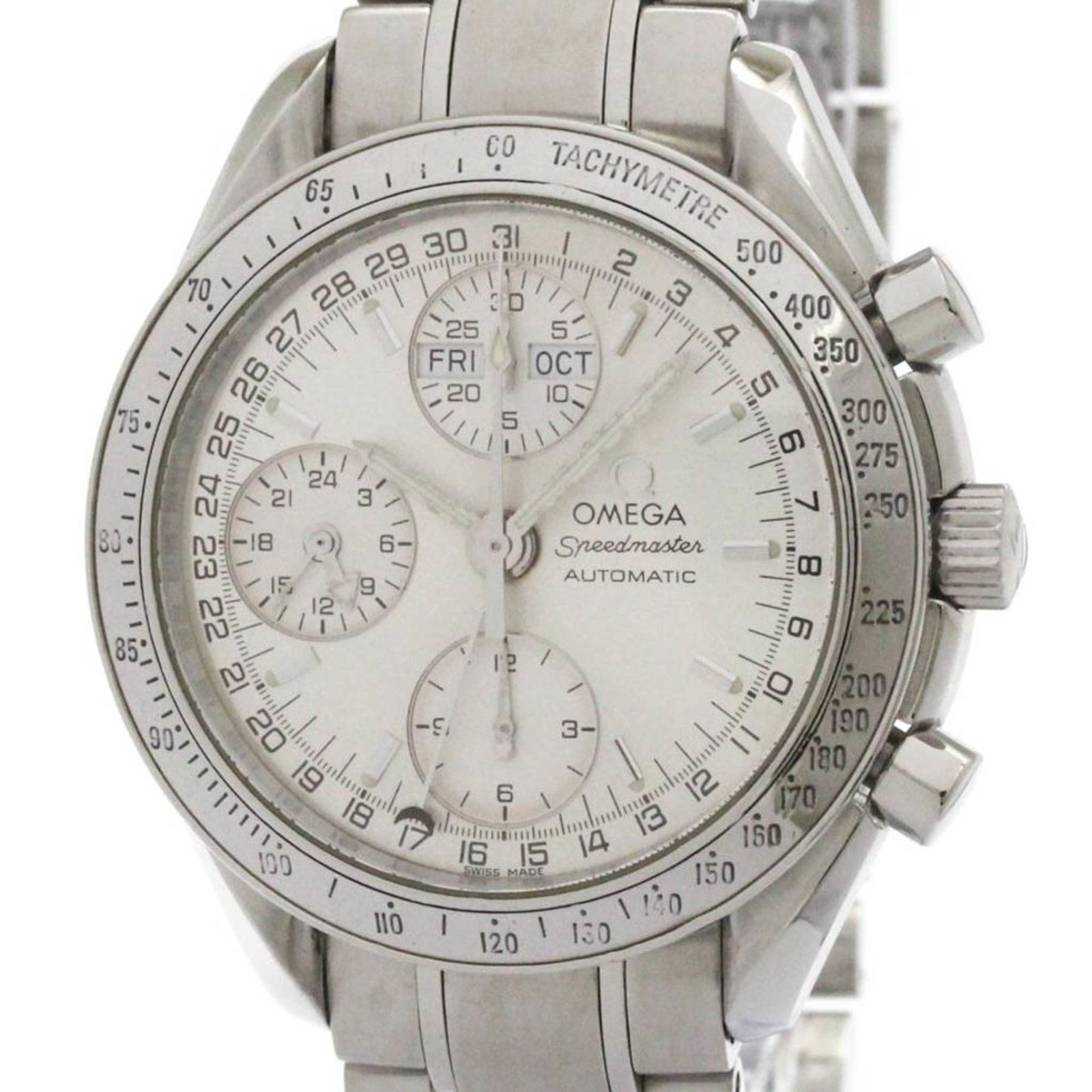 Wristwatch of Omega: Wristwatch of Omega Stainless steel case and band, the Omega Speedmaster 3523.30 features a silver dial with chronograph and day date functions, making it a versatile timepiece for everyday wear. Its