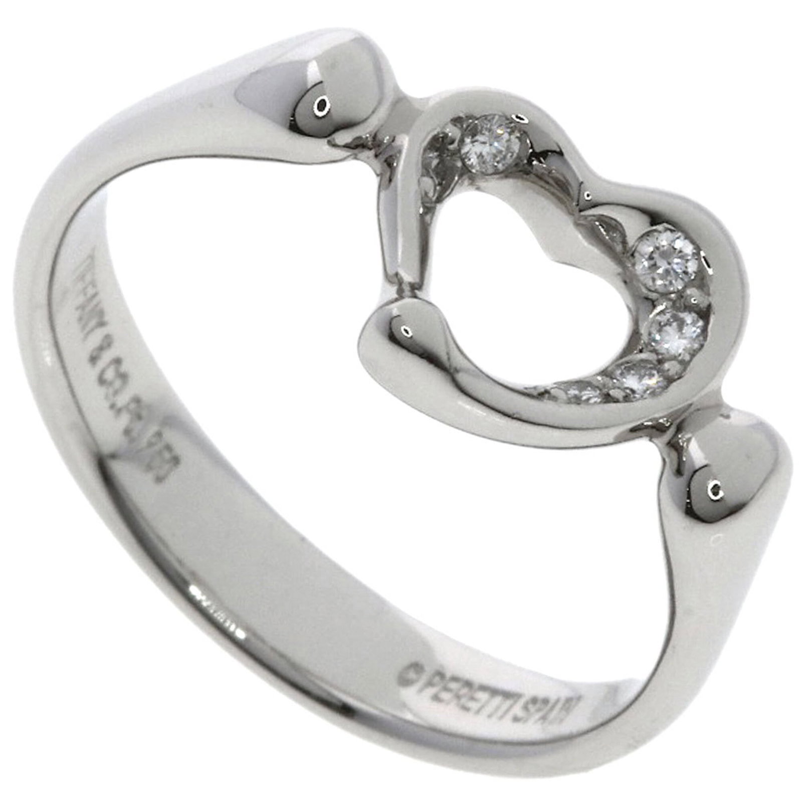 Tiffany platinum ring band: Tiffany platinum ring band Platinum ring band from Tiffany, featuring a high-quality platinum material and a diamond stone. This elegant band is available in US size 5.5 and Japanese size 10.5,