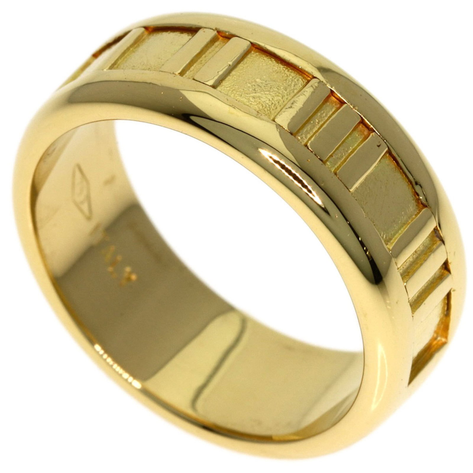 Tiffany gold ring band yellow: Tiffany gold ring band yellow Yellow gold (18K) Tiffany band ring features a classic design. The item is available in US size 6.5 and Japanese size 13, making it suitable for various hand sizes. Item