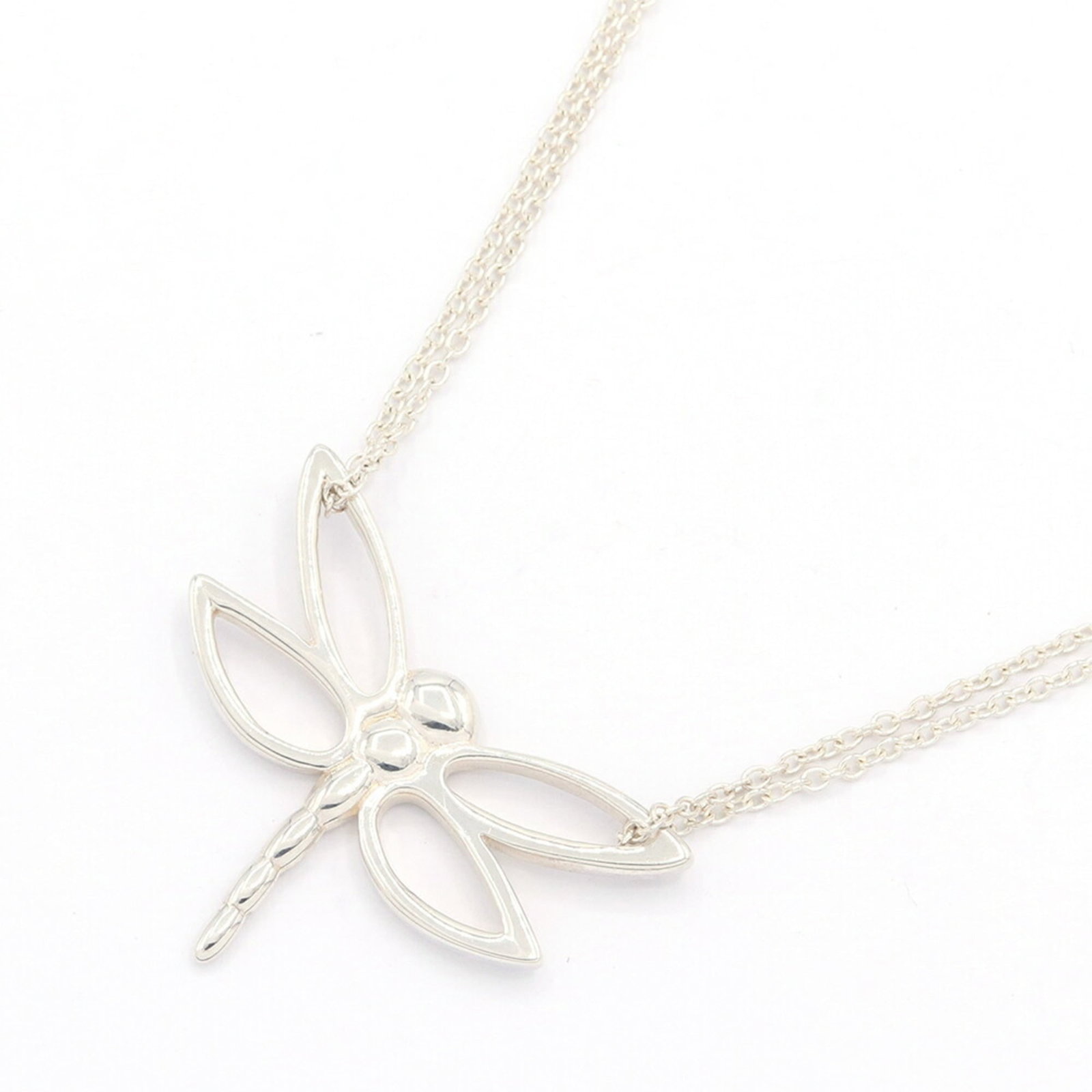Tiffany & Co. Dragonfly Necklace Sterling Silver 925 Pendant Choker Double Chain Women'S.: Tiffany & Co. Dragonfly Necklace Sterling Silver 925 Pendant Choker Double Chain Women'S. Sterling silver 925 Tiffany & Co. Dragonfly Necklace Pendant Choker features a beautiful double chain design,