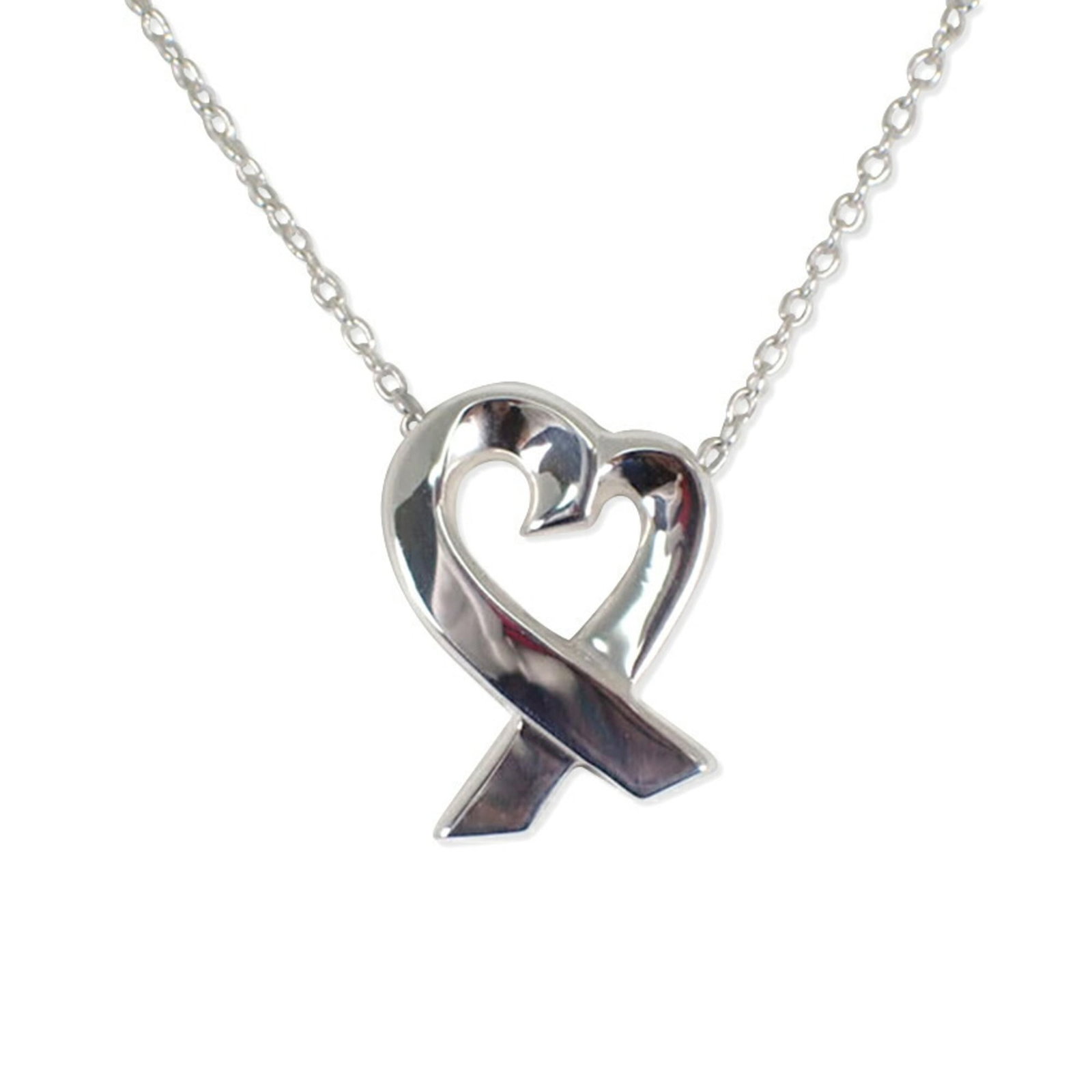 Tiffany 925 Loving Heart Pendant Necklace: Tiffany 925 Loving Heart Pendant Necklace Sterling silver 925 Loving Heart Pendant Necklace, featuring a classic design with a timeless charm. The necklace boasts a comfortable 47 cm / 18.5'' neck