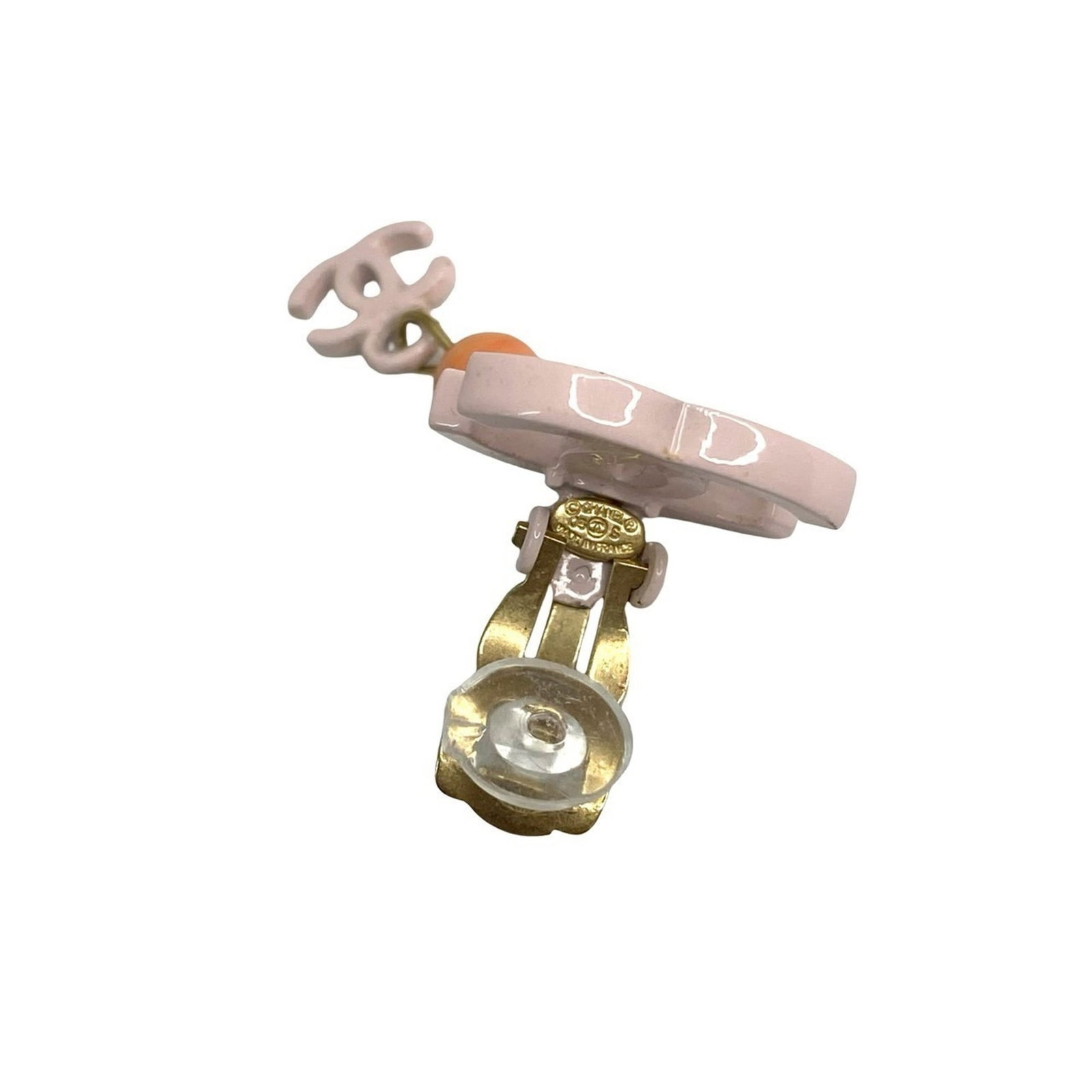 Chanel Clip Earrings Gold Plating: Chanel Clip Earrings Gold Plating Gold-plated clip earrings from the iconic Chanel brand, featuring a sleek and modern design with a subtle pop of color. The elegant gold plating adds a touch of
