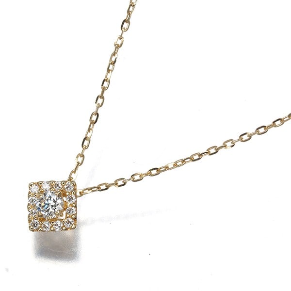 Star Jewelry Necklace Diamond 0.07Ct Square Halo 18K 750 Yellow Gold/: Star Jewelry Necklace Diamond 0.07Ct Square Halo 18K 750 Yellow Gold/ Yellow Gold Diamond Square Halo Necklace. This 18k yellow gold necklace features a natural diamond pendant with a total carat