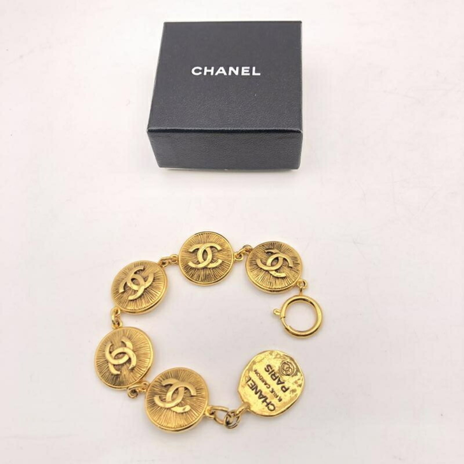 Charm by Chanel - 7