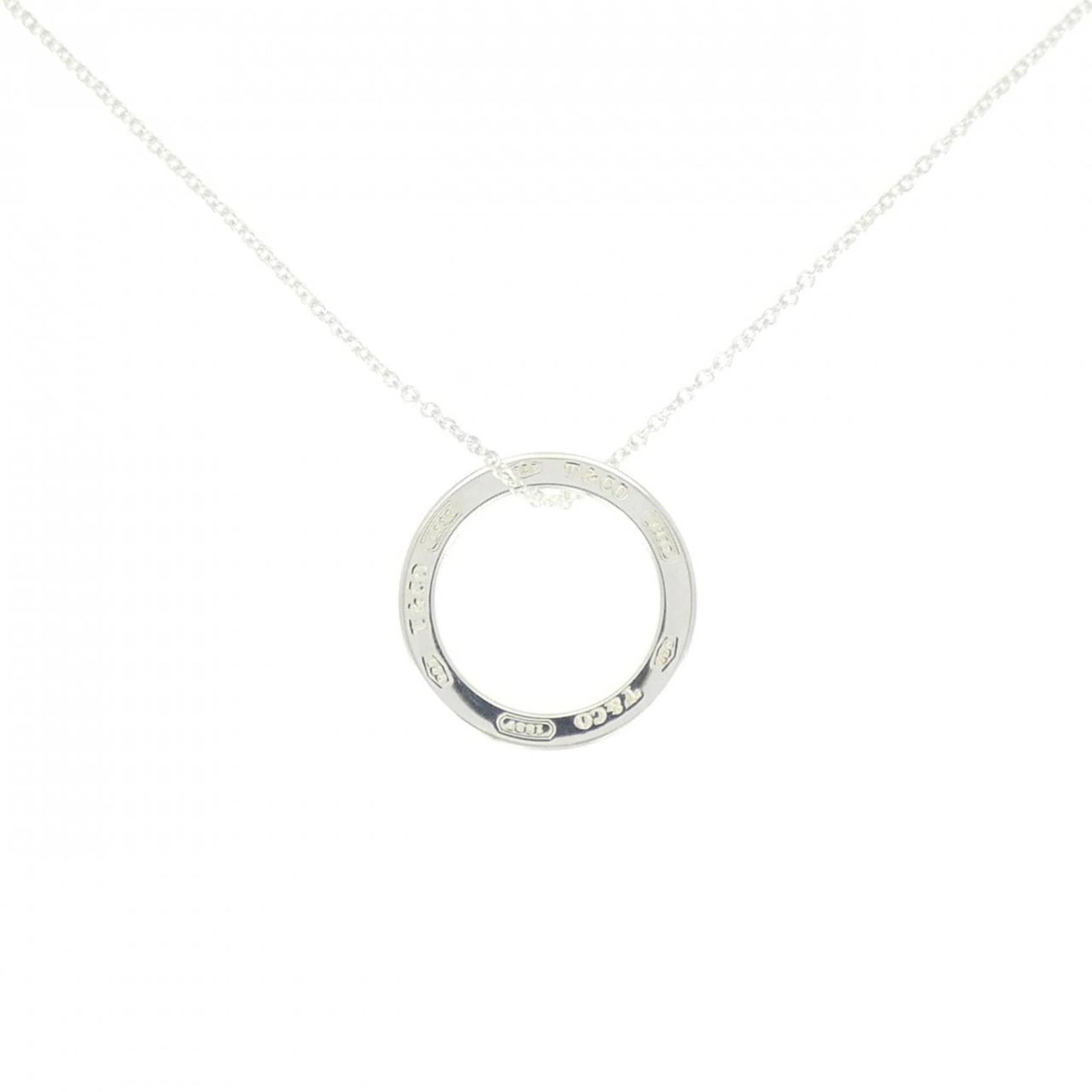 Circle Medium Tiffany Necklace 1837: Circle Medium Tiffany Necklace 1837 Silver Circle Medium Tiffany Necklace 1837, crafted from 925 sterling silver with a sleek silver finish. This elegant necklace boasts a striking circular pendant