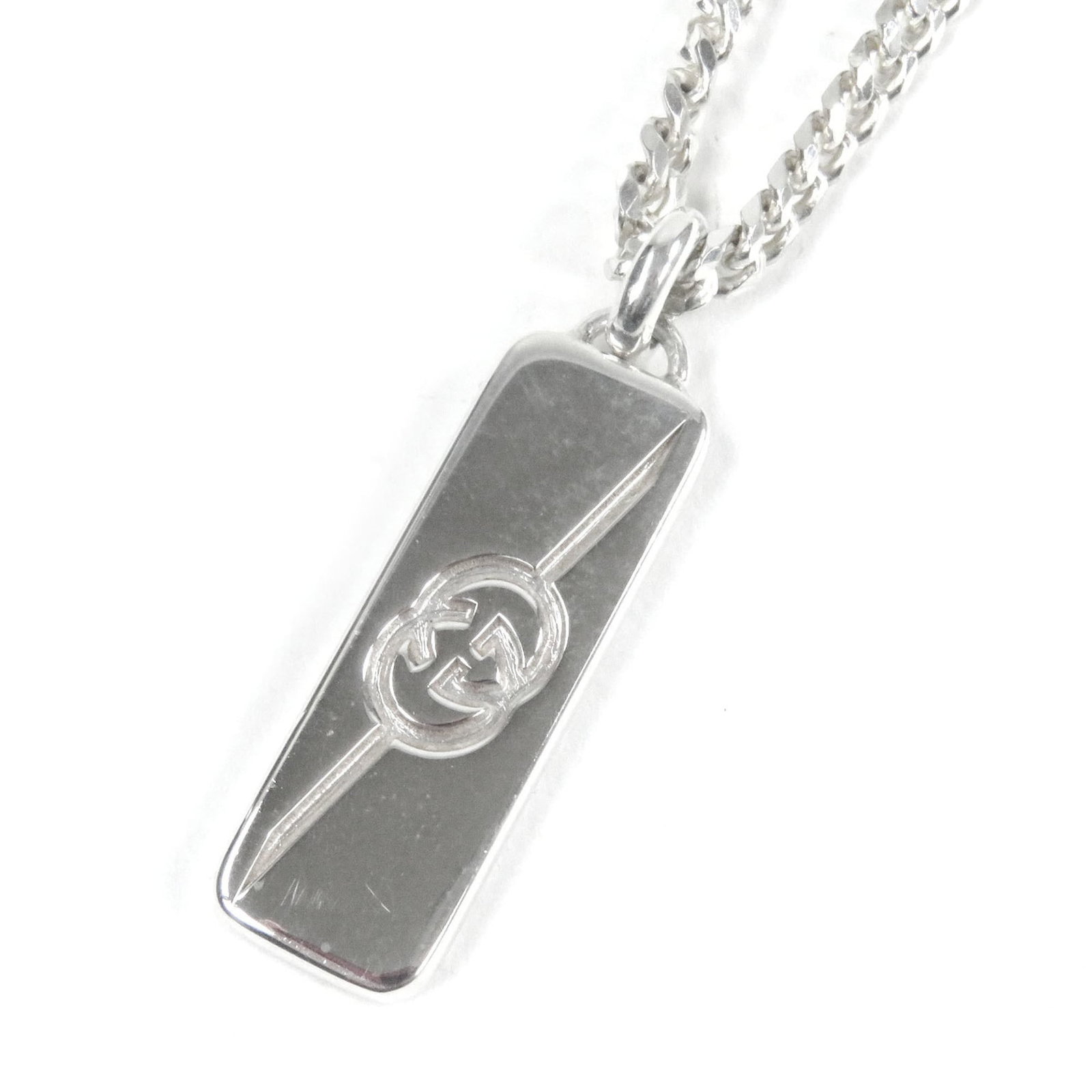 Gucci 774055 Diagonal Interlocking G Ag925 Chain Necklace Silver With Box And Dust Bag Made In: Gucci 774055 Diagonal Interlocking G Ag925 Chain Necklace Silver With Box And Dust Bag Made In Silver Gucci Diagonal Interlocking G Chain Necklace with Box and Dust Bag. This Italian-made silver