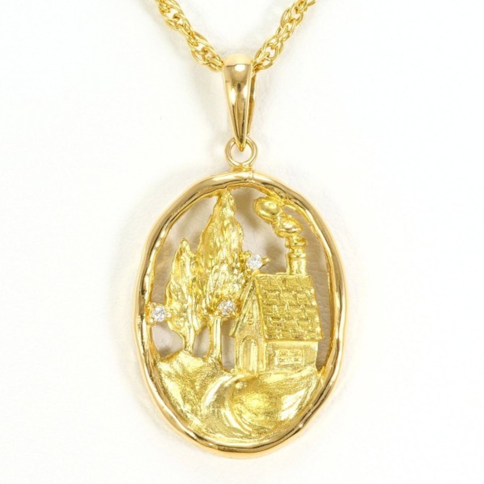 18K (18-Karat) Yellow Gold Necklace With Diamonds Total Weight Approx. 6.8G 40Cm Jewelry: 18K (18-Karat) Yellow Gold Necklace With Diamonds Total Weight Approx. 6.8G 40Cm Jewelry 18K yellow gold necklace with diamonds, featuring a total weight of approximately 6.8g and measuring 40cm in ci