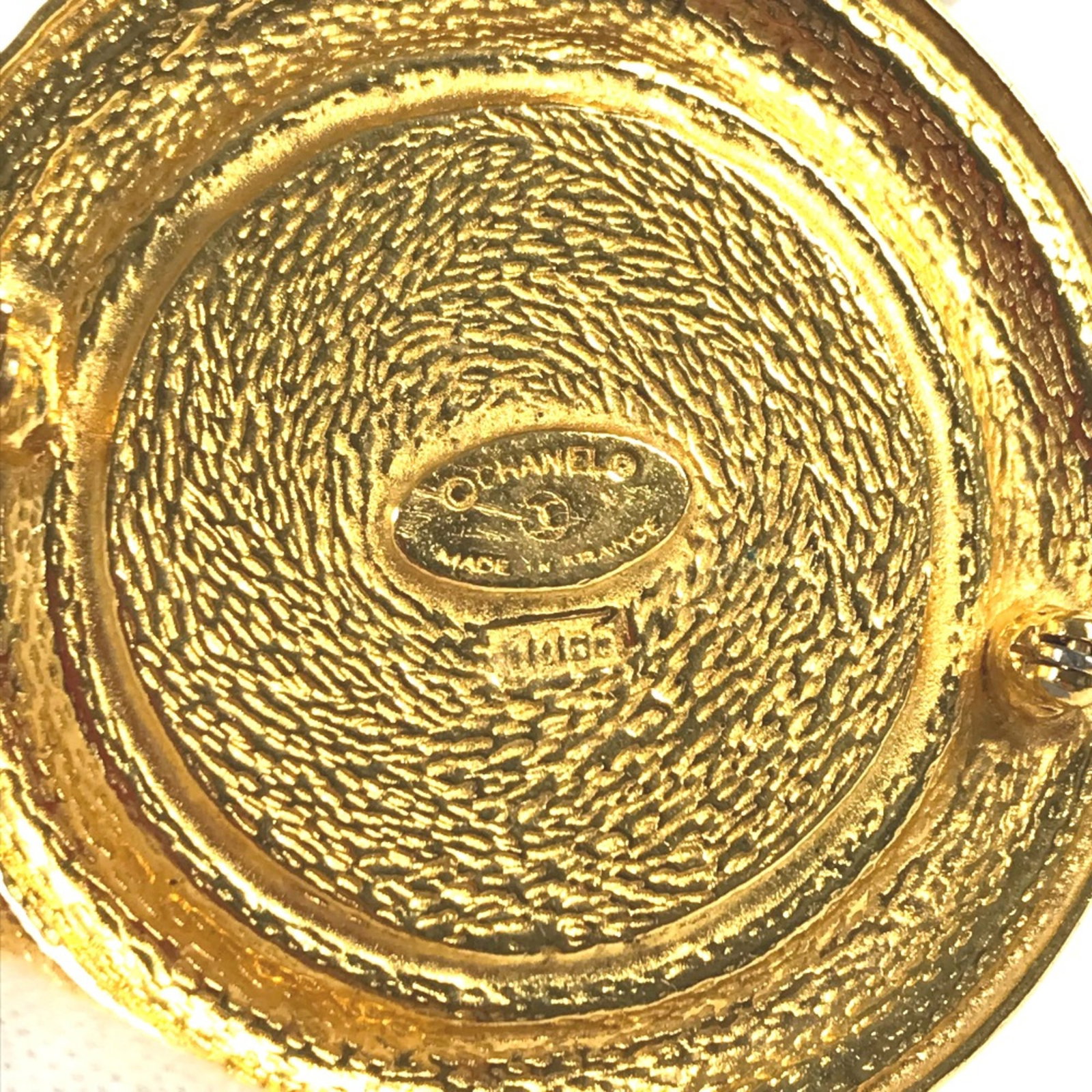 Chanel Brooch - 10