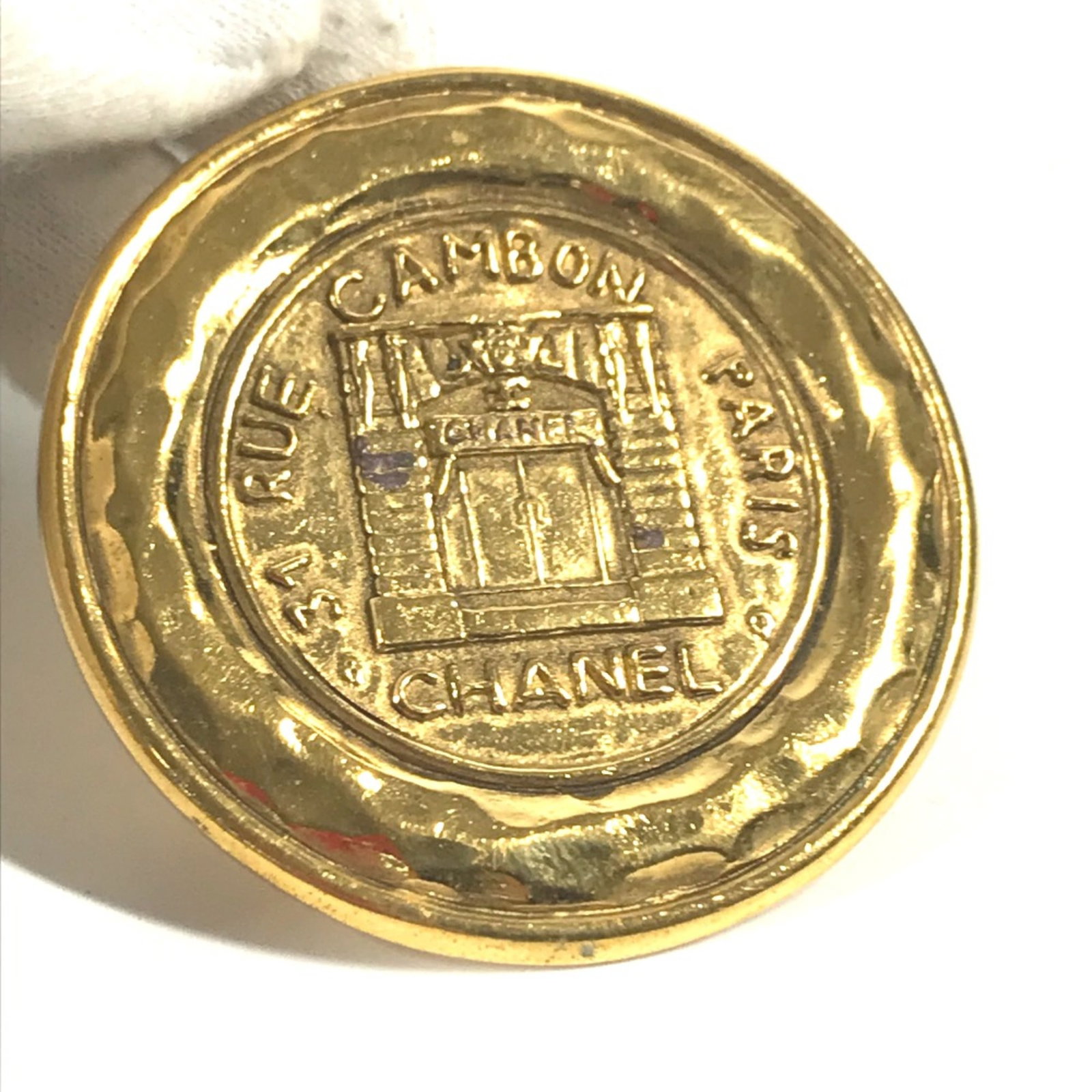 Chanel Brooch - 7