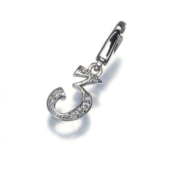 Gem Castle Yukizaki Pendant Diamond Nombre Putit Number No.3 Charm 18K Wg: Gem Castle Yukizaki Pendant Diamond Nombre Putit Number No.3 Charm 18K Wg 18k White Gold Diamond Pendant with Natural Charm. This Nombre Putit charm features a natural diamond stone, set in an 18k