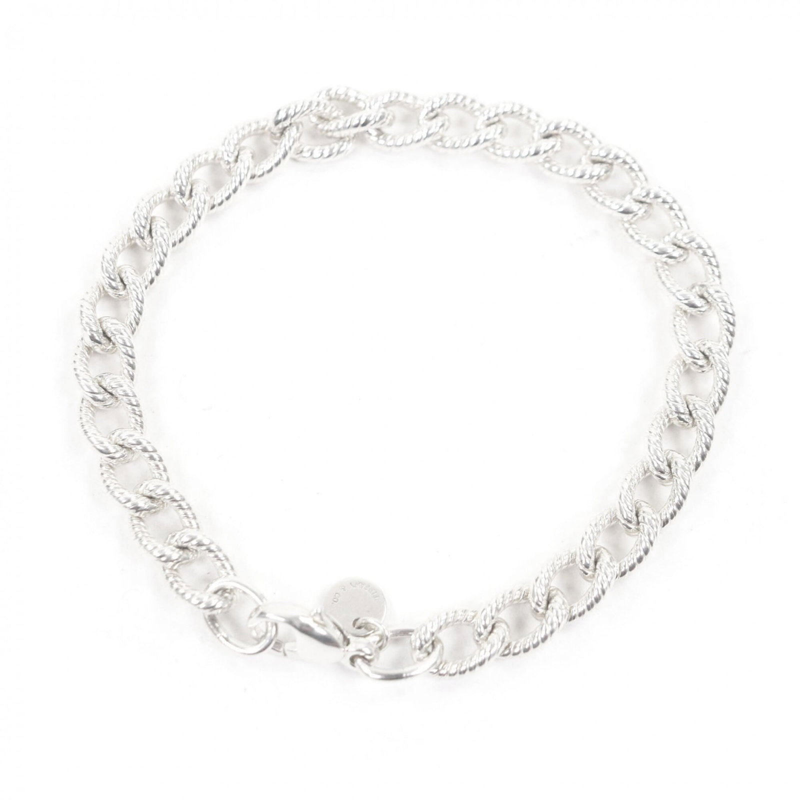 Charm bracelet silver 925: Charm bracelet silver 925 Silver 925 Charm Bracelet. Made from high-quality silver, this charm bracelet features a sleek design and measures 19.5cm in length. The item bears a signature, adding a touc