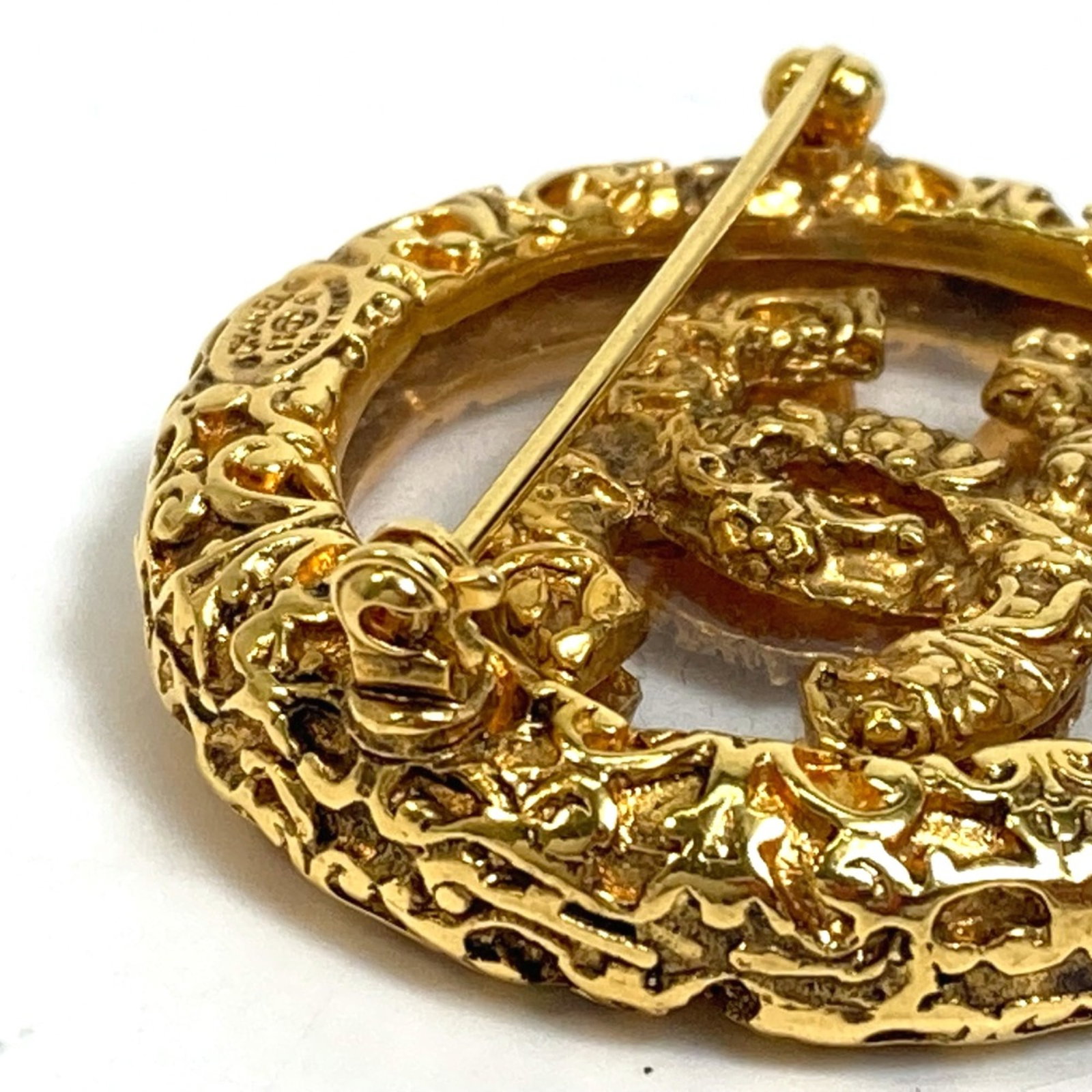 Chanel Brooch - 9