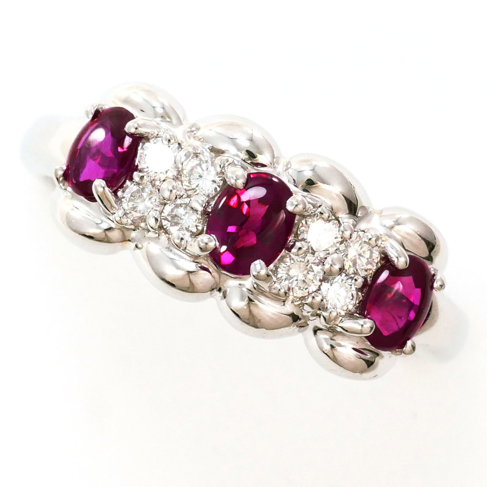 Platinum Ring Band Pigeon (1 of 9)