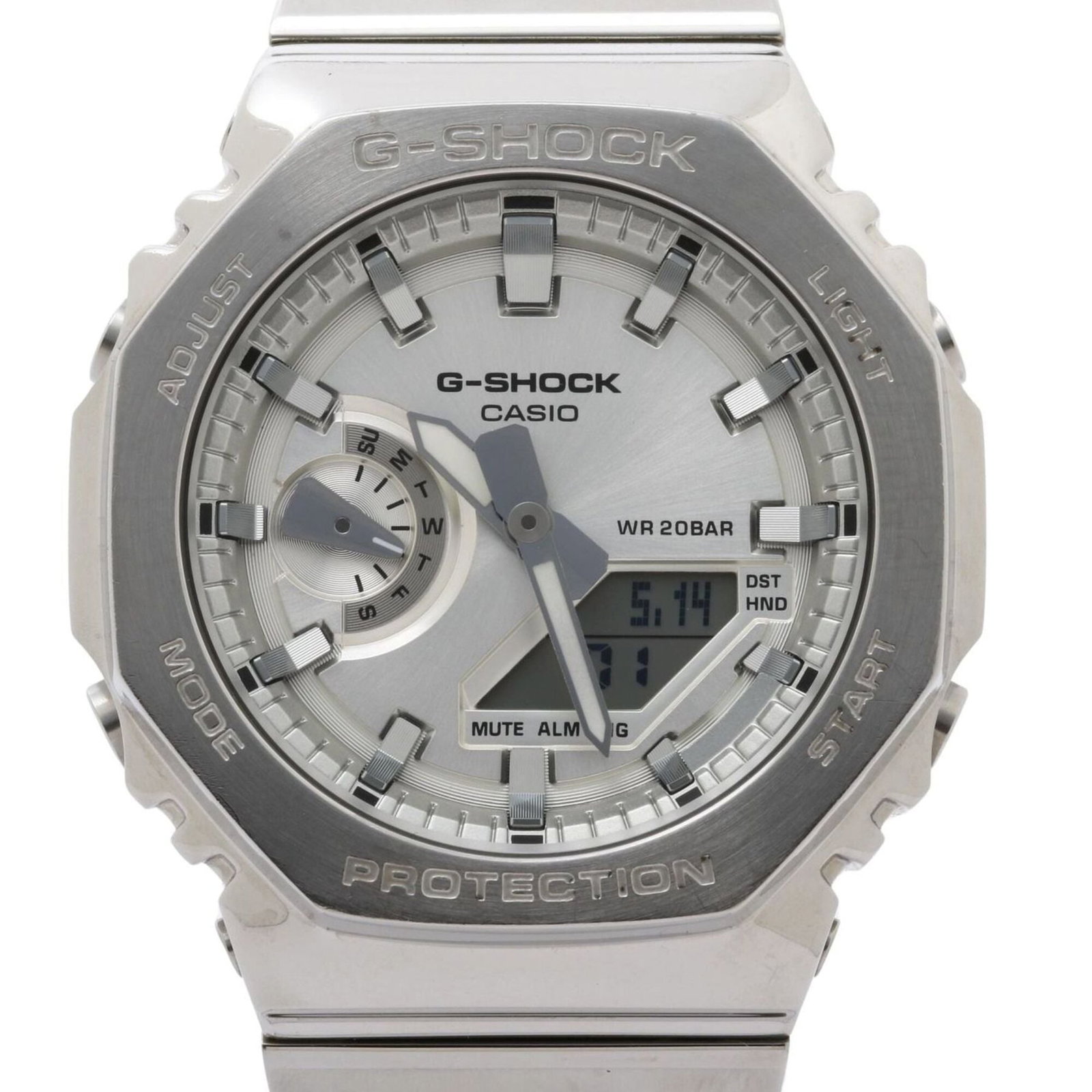 Wristwatch By Casio: Wristwatch By Casio Stainless steel construction provides durability and resistance to corrosion. The quartz movement ensures accurate timekeeping, while the 44.4mm case diameter offers a substantial