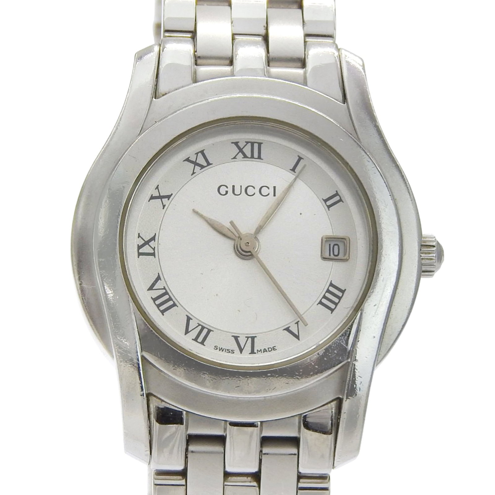 Gucci Wristwatch: Gucci Wristwatch Stainless steel case and band add a sleek touch to this Gucci wristwatch, featuring a silver dial. With its quartz movement and compact 27mm design, it's perfect for everyday wear.