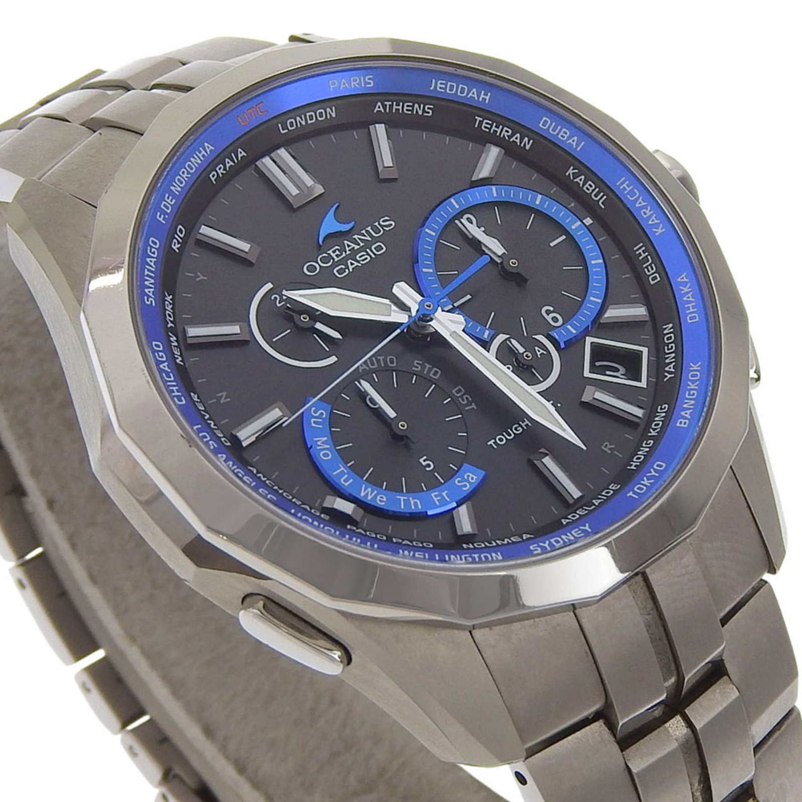 Wristwatch By Casio - 3
