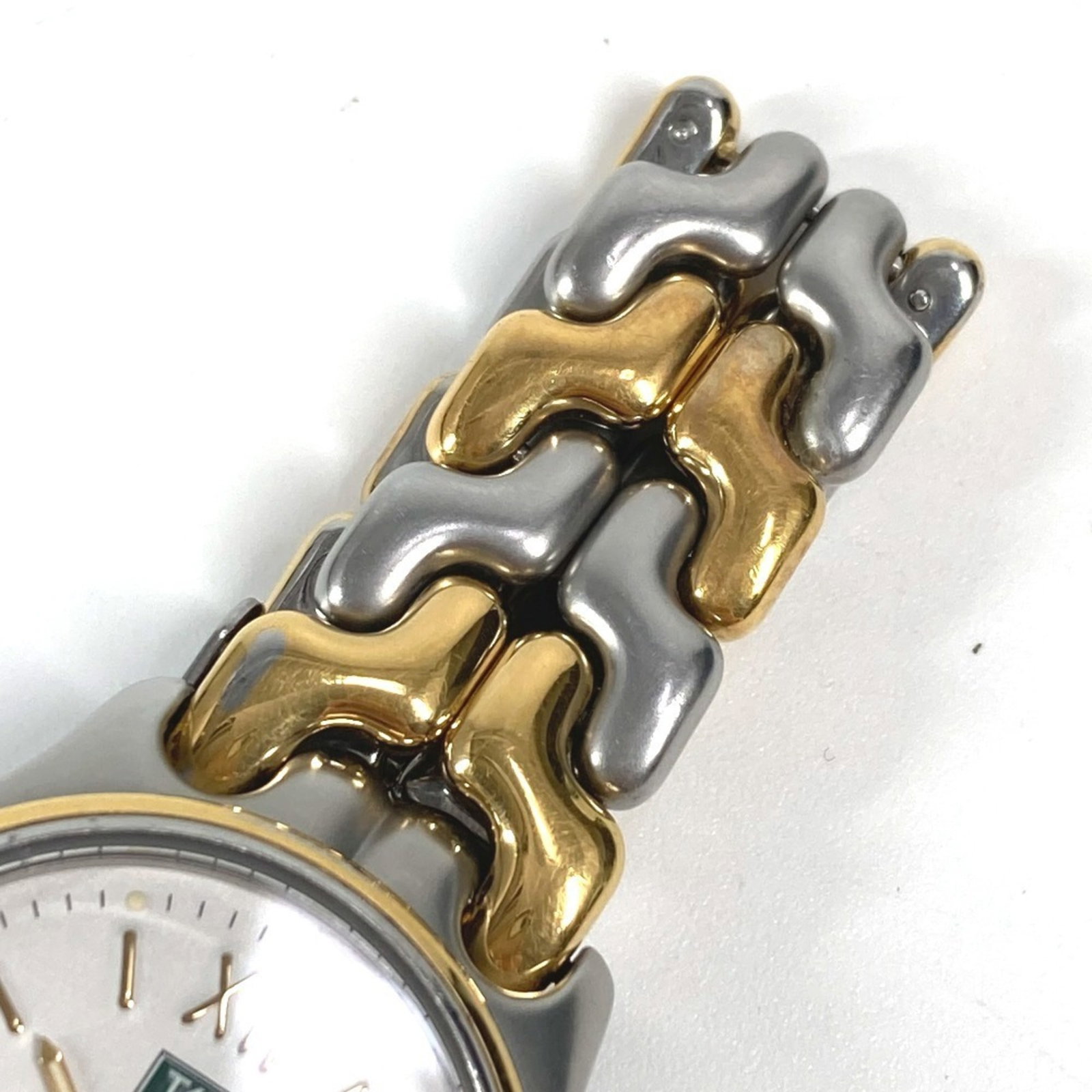 Wristwatch From Tag - 11