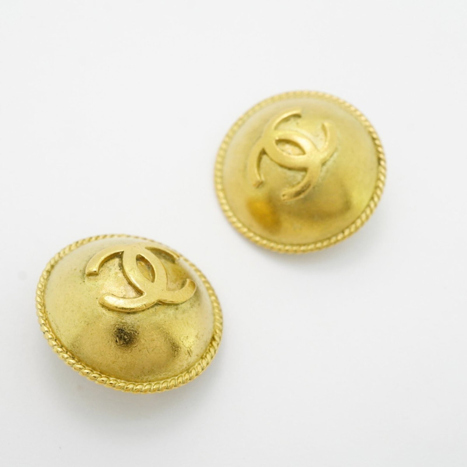 Chanel Clip Earrings Gold Plating - 2