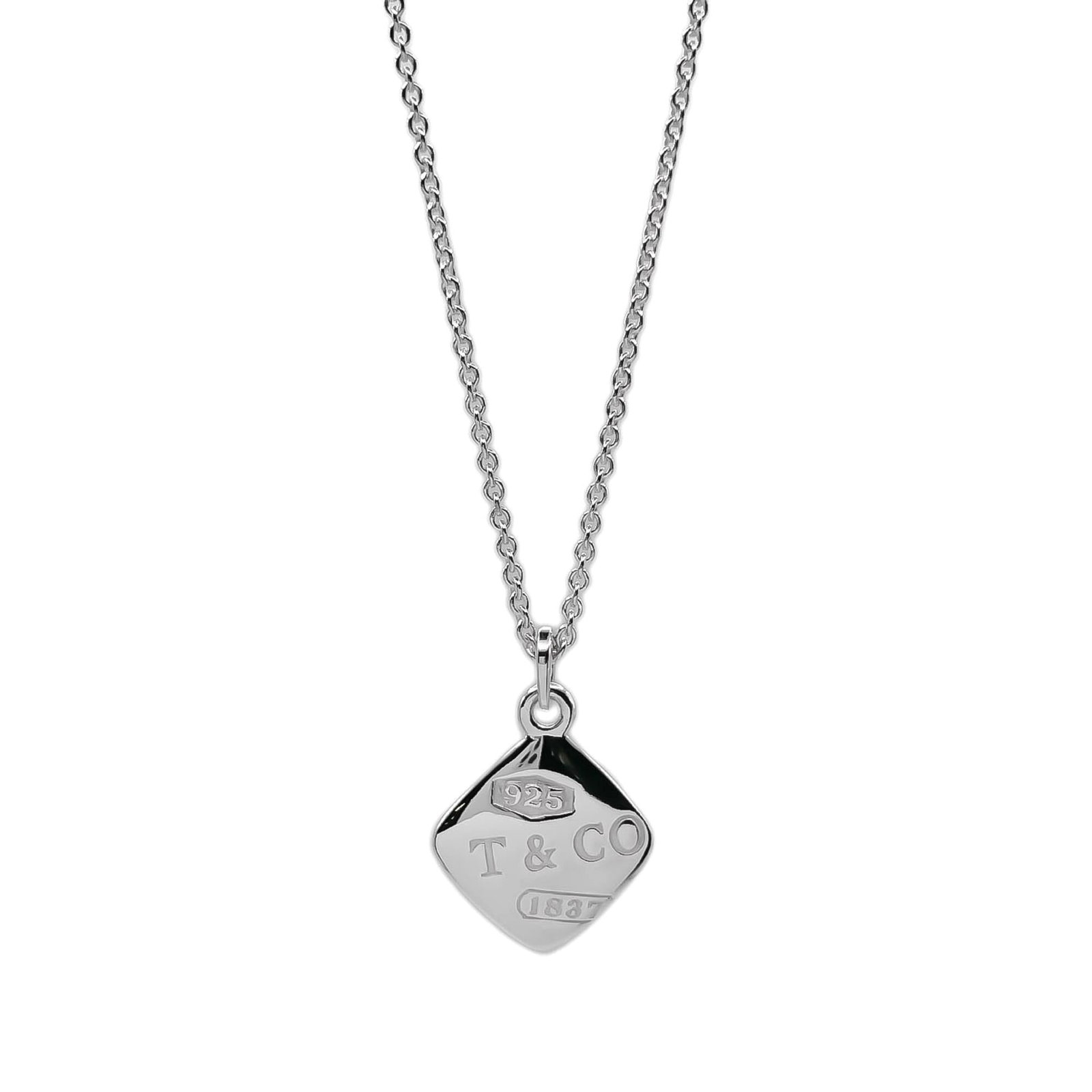 Tiffany & Co. Montage Necklace Sv925 Silver Men'S: Tiffany & Co. Montage Necklace Sv925 Silver Men'S Tiffany & Co. Montage Necklace in sterling silver, featuring a 15mm x 15mm pendant with a silver 925 finish, available in a circumference of 39.5 cm