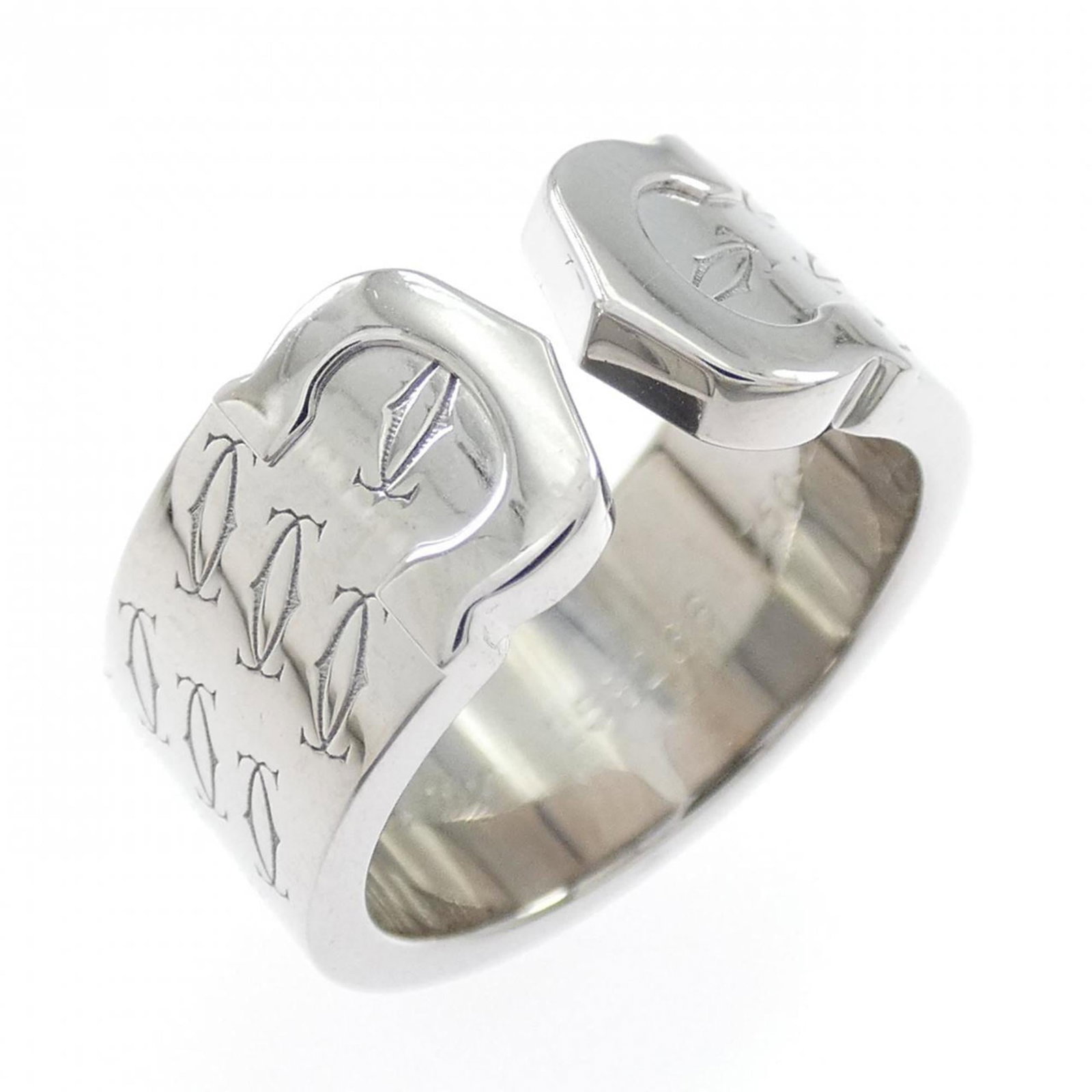 Gold White Ring Cartier Band: Gold White Ring Cartier Band White gold Cartier band in excellent condition, featuring the iconic style and craftsmanship of this luxury brand. Made from 18K white gold, this ring measures 47 US size