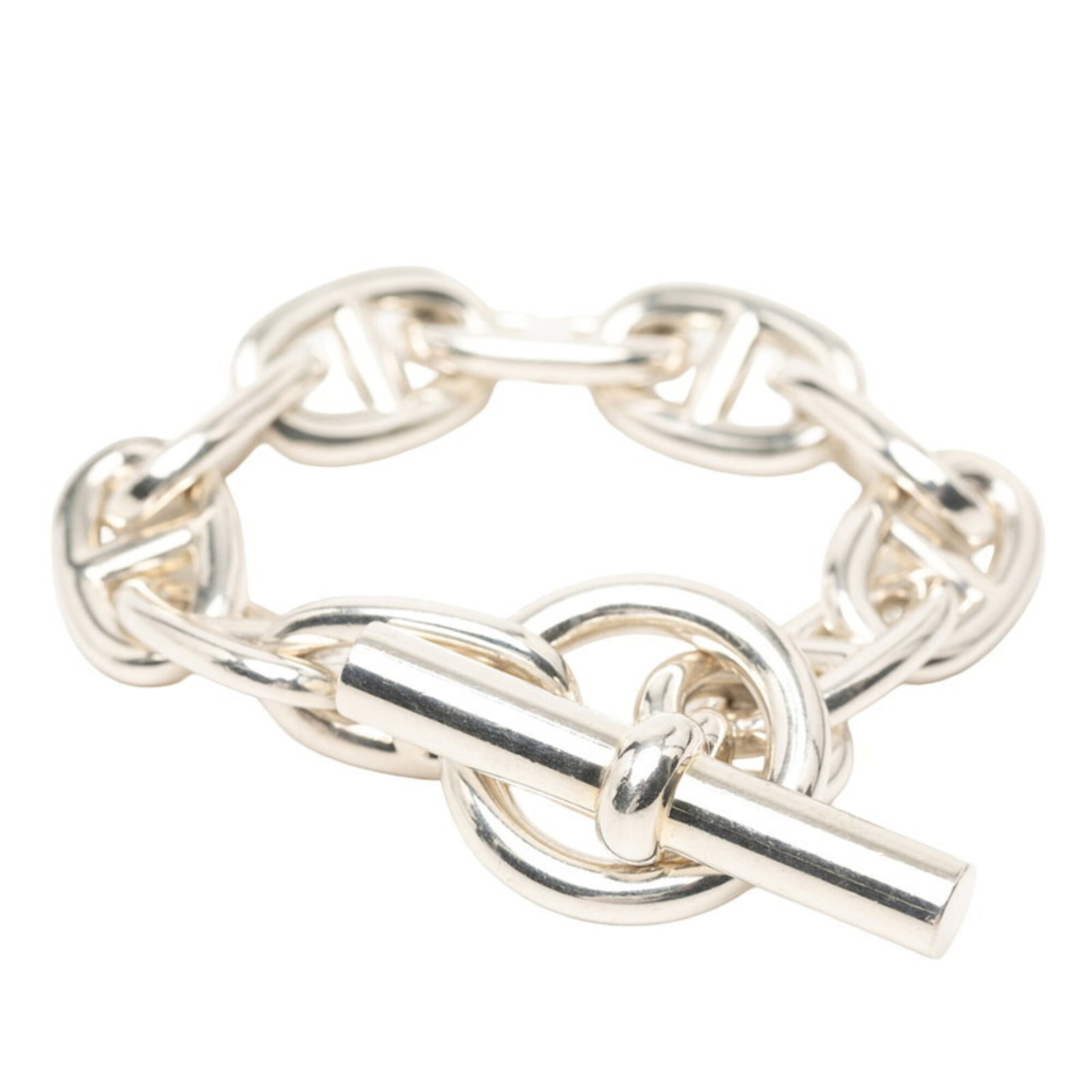 Charm Bracelet Silver 925 by Hermes: Charm Bracelet Silver 925 by Hermes Silver 925 by Hermes Charm Bracelet, measuring 20cm in length. This charm bracelet features the iconic brand's signature style and material, crafted from