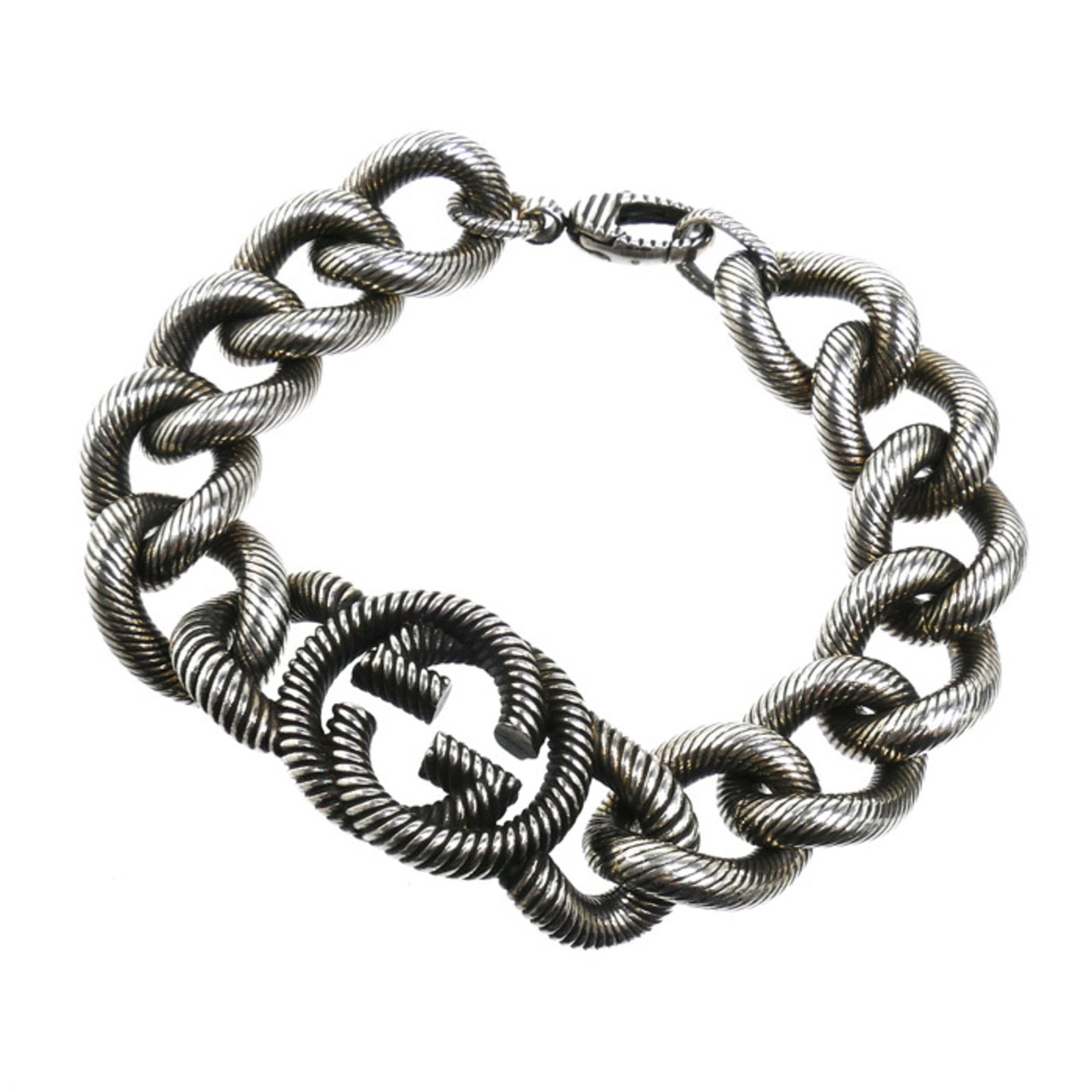 Gucci Charm Bracelet Silver 925: Gucci Charm Bracelet Silver 925 Silver 925 Gucci Charm Bracelet, crafted from high-quality sterling silver, features a classic charm bracelet design with intricate details. Measuring 19cm in length,