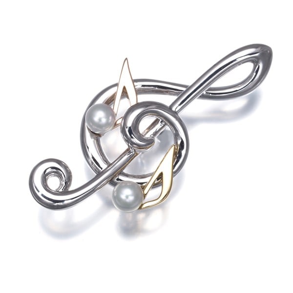 Mikimoto Brooch Baby Akoya Pearl Treble Clef Musical Note Pin Sv/ 18K Yg/ Rg: Mikimoto Brooch Baby Akoya Pearl Treble Clef Musical Note Pin Sv/ 18K Yg/ Rg The Mikimoto brooch features an elegant treble clef musical note design, showcasing a high-quality Akoya pearl with a