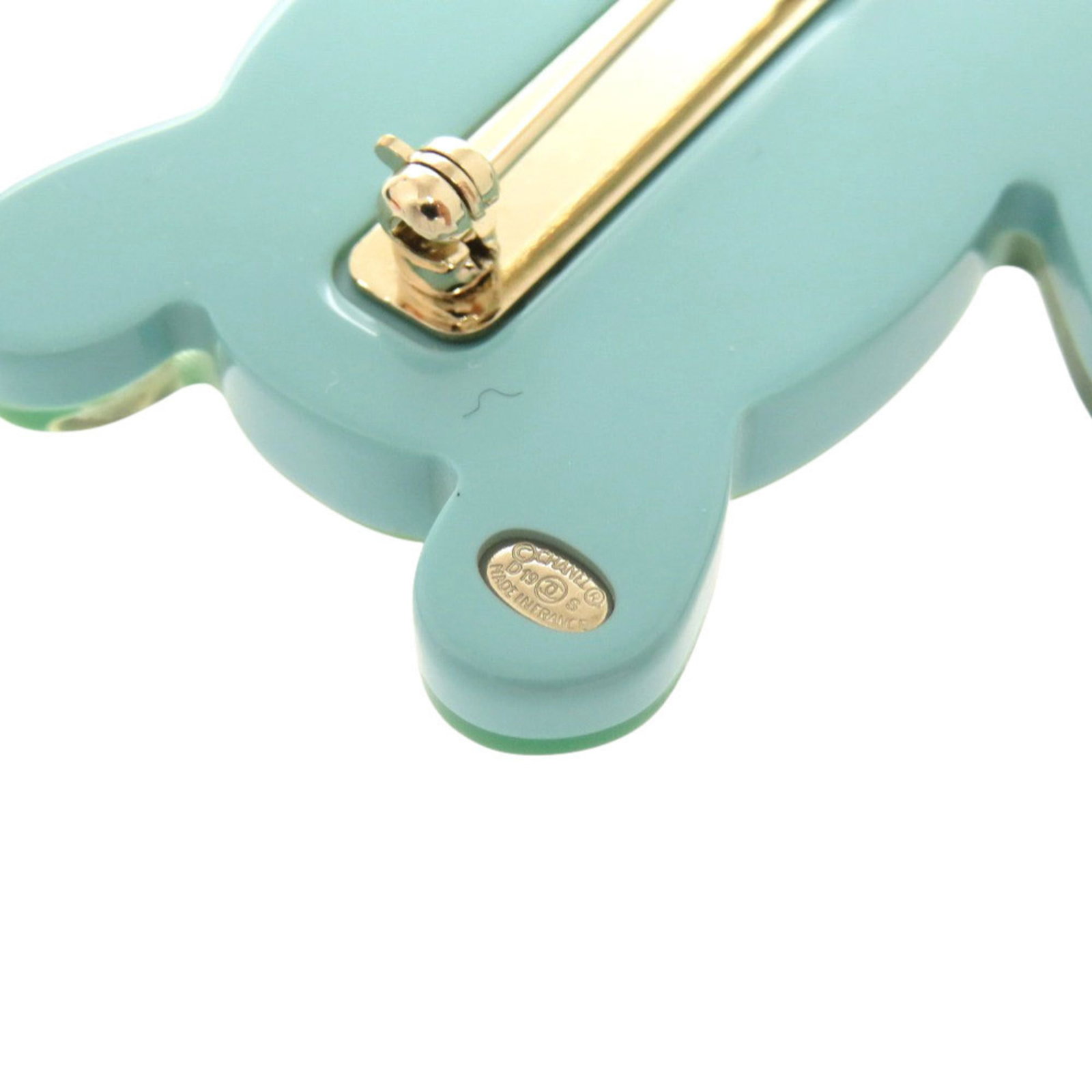 Plastic Brooch Chanel - 3