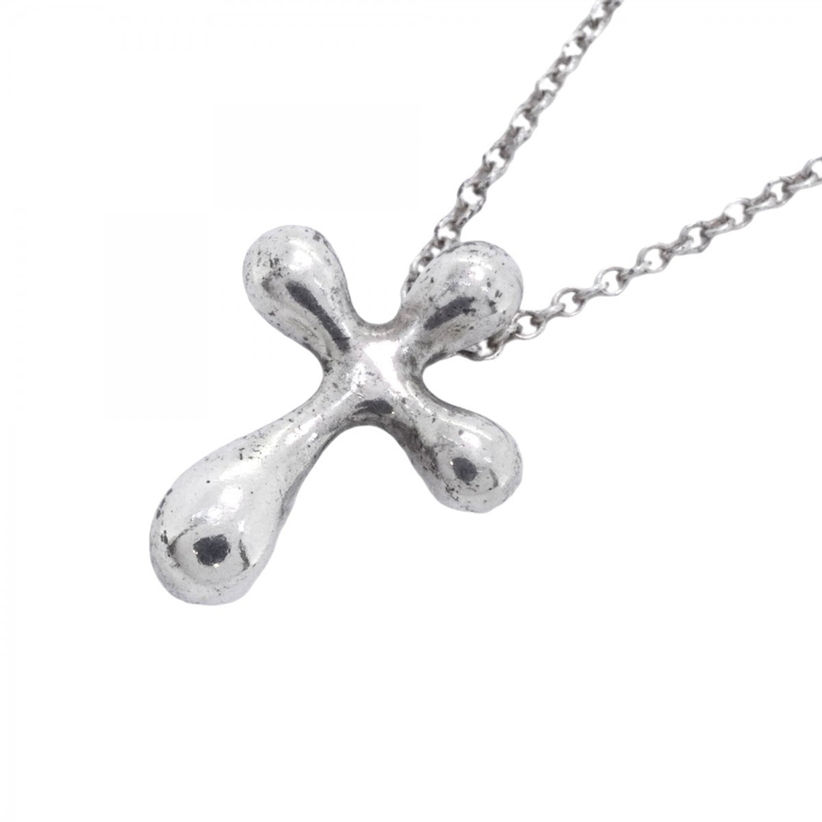 Tiffany & Co. Small Cross Necklace Sterling Silver 925 Women'S: Tiffany & Co. Small Cross Necklace Sterling Silver 925 Women'S Sterling silver necklace with a small cross pendant, crafted by Tiffany & Co. in 925 quality. The necklace features a 42.5cm