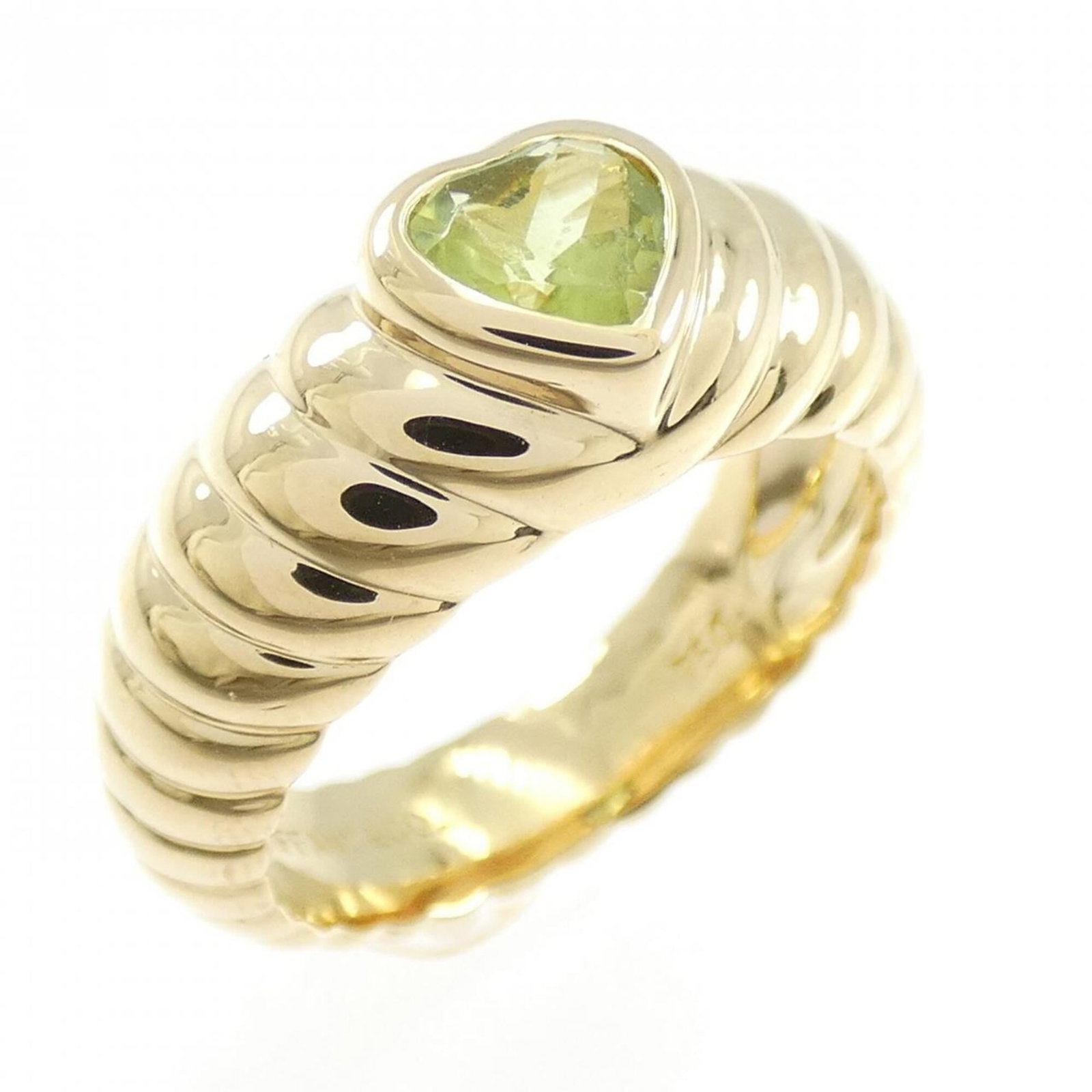 Tiffany gold ring band yellow: Tiffany gold ring band yellow Yellow gold (18K) band ring with Tiffany branding, available in US size 4 and Japanese size 7. This classic design showcases the iconic Tiffany style, perfect for those