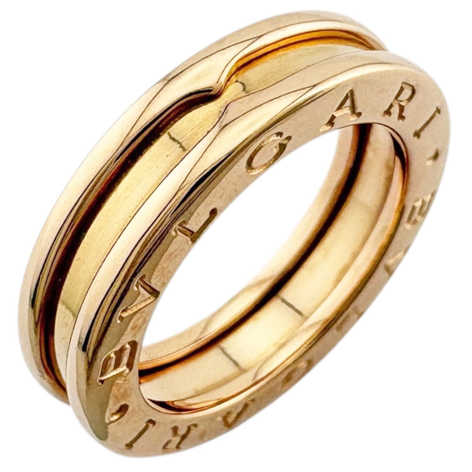 Bvlgari Band Ring Pink Gold (18K): Bvlgari Band Ring Pink Gold (18K) Pink gold (18K) band ring from Bvlgari, available in US size 4 and JP size 7.5. This elegant ring features a striking pink gold hue and is crafted from high-quality 1