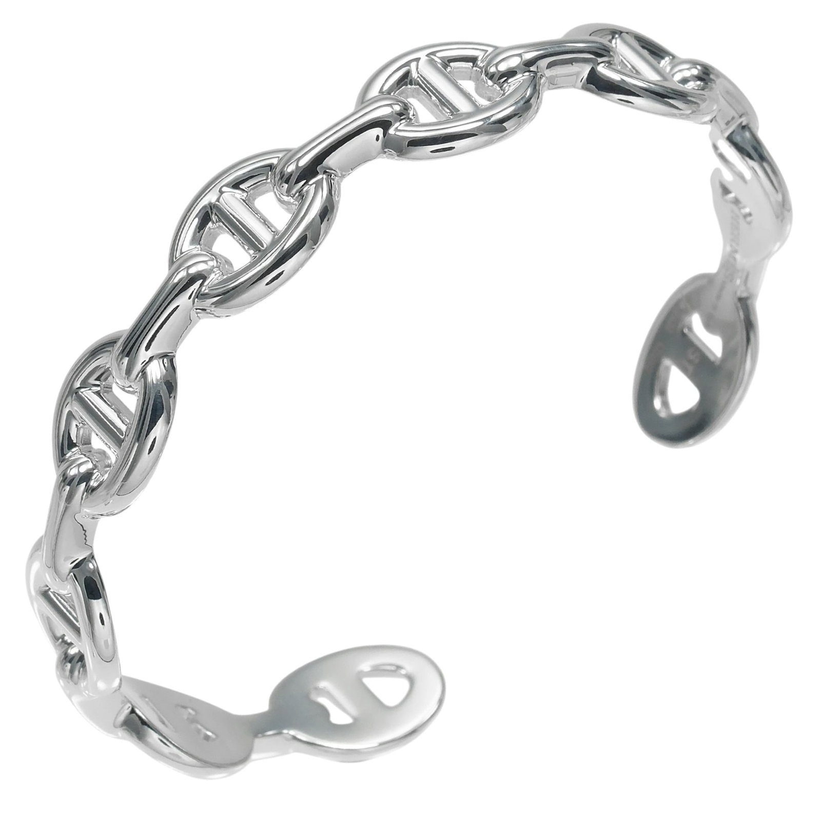 Charm Bracelet Silver 925 by Hermes: Charm Bracelet Silver 925 by Hermes Silver 925 by Hermes Charm Bracelet, crafted from high-quality sterling silver with a sleek design. This elegant charm bracelet measures 16cm in length and
