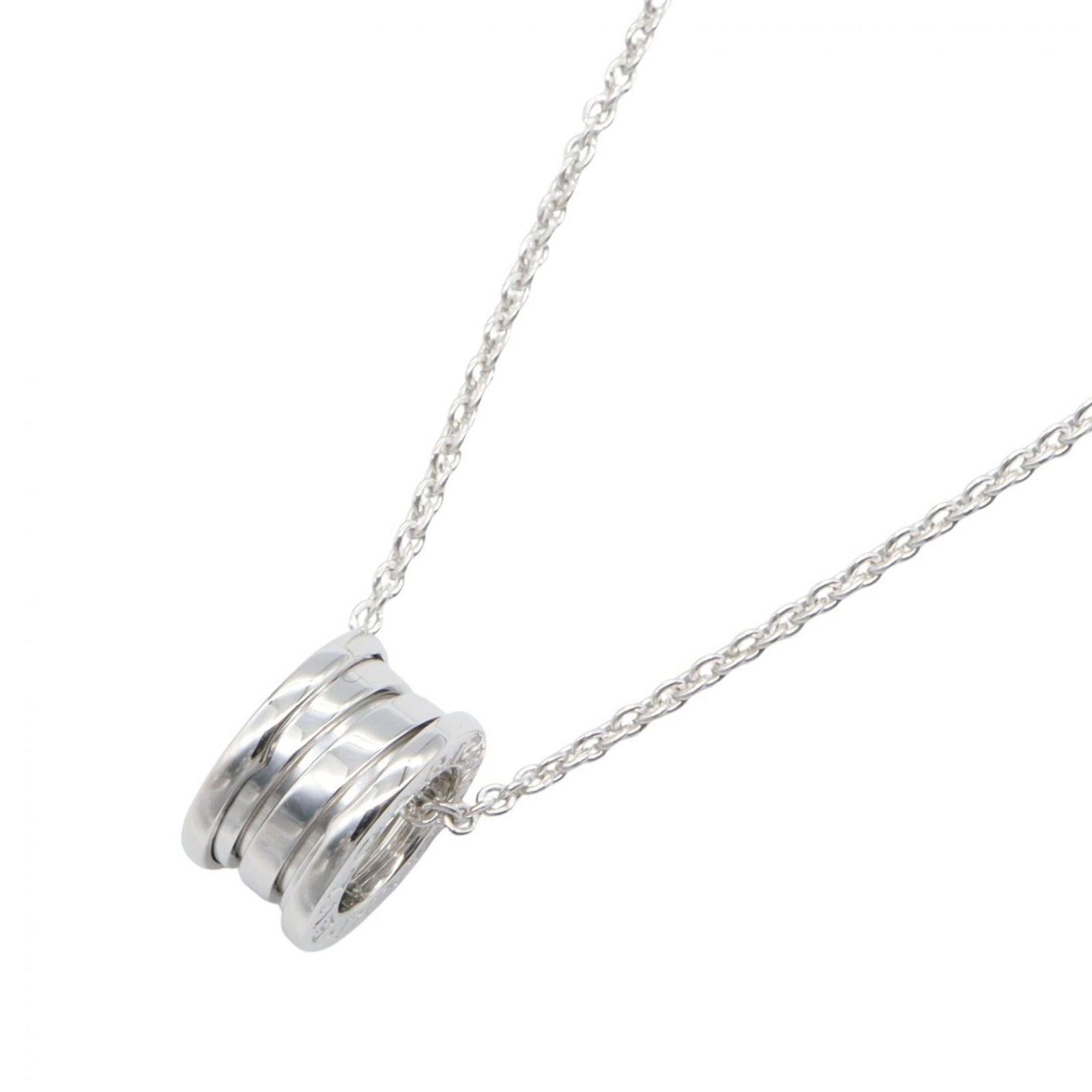 Bvlgari Women Necklace Silver 18K White Gold: Bvlgari Women Necklace Silver 18K White Gold Bvlgari Women Necklace Silver 18K White Gold - A stunning silver necklace featuring an 18K white gold pendant with a sleek, modern design. The necklace